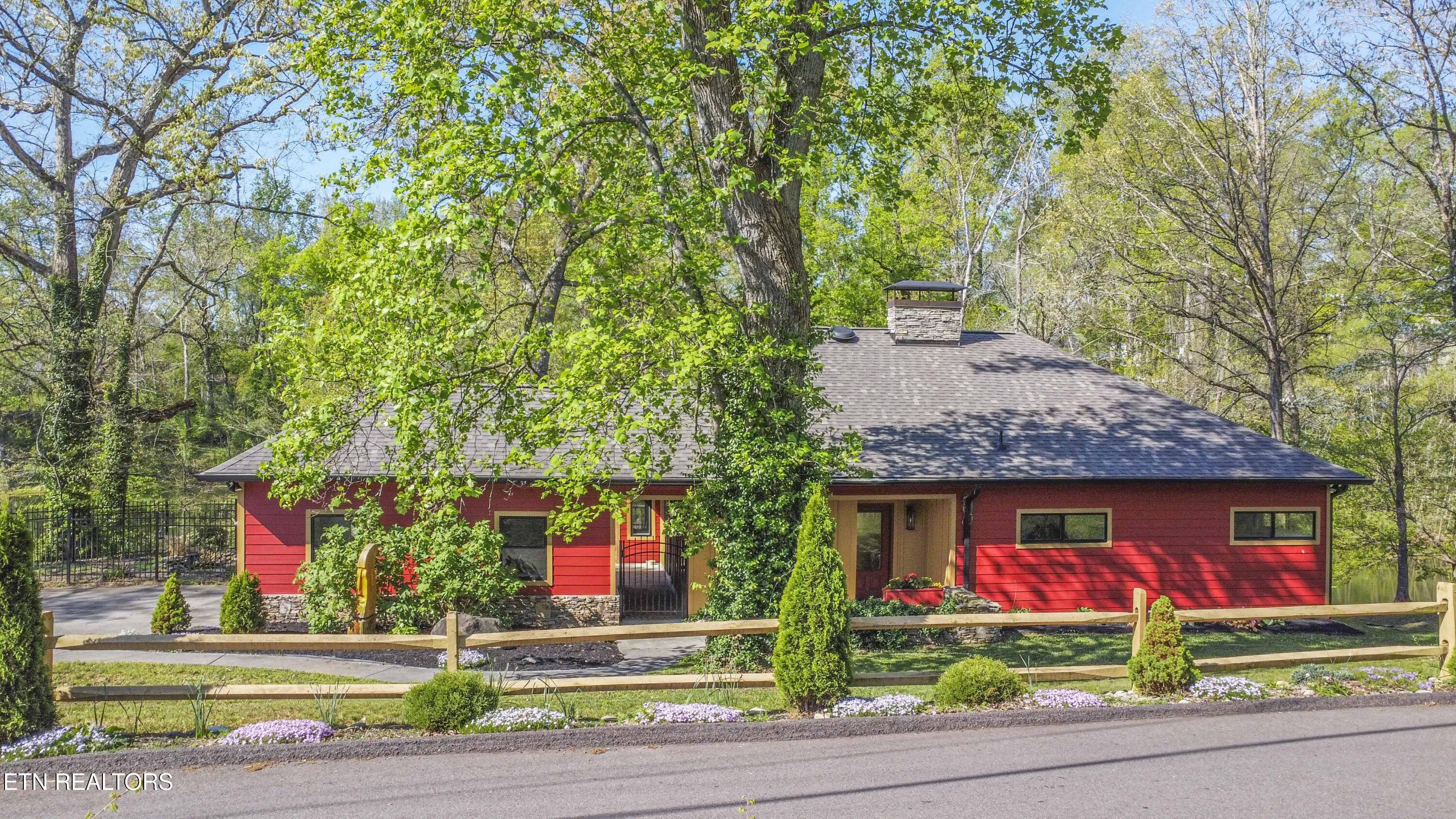 715 Lake Forest Drive Knoxville TN 37920