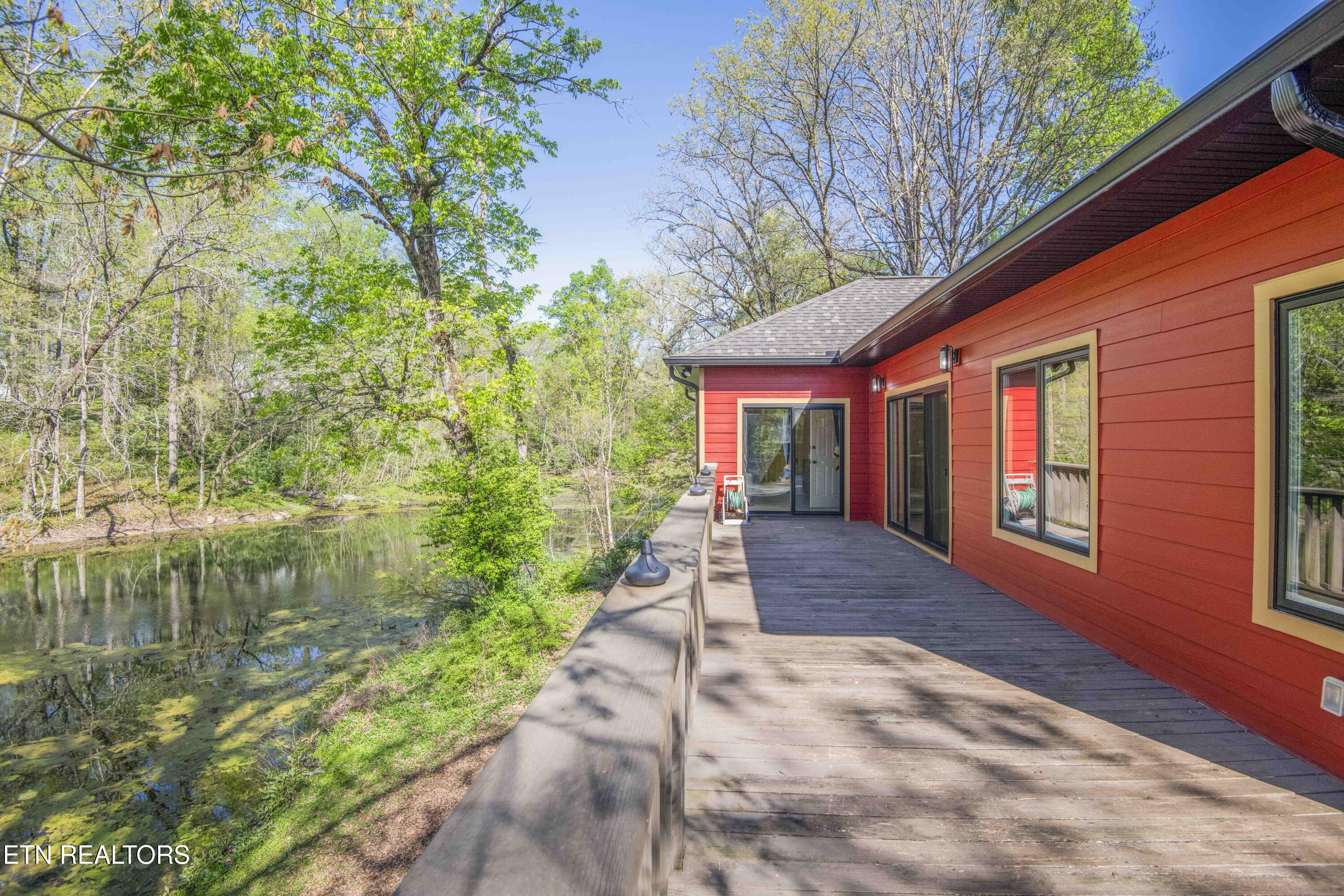 715 Lake Forest Drive Knoxville TN 37920