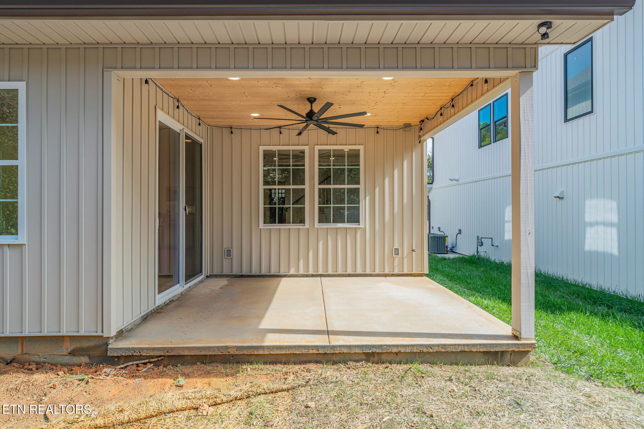 1739 Nathans Cove Way Knoxville TN 37909