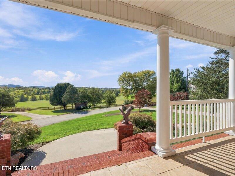 7324 Meadow Creek Trail Knoxville TN 37931