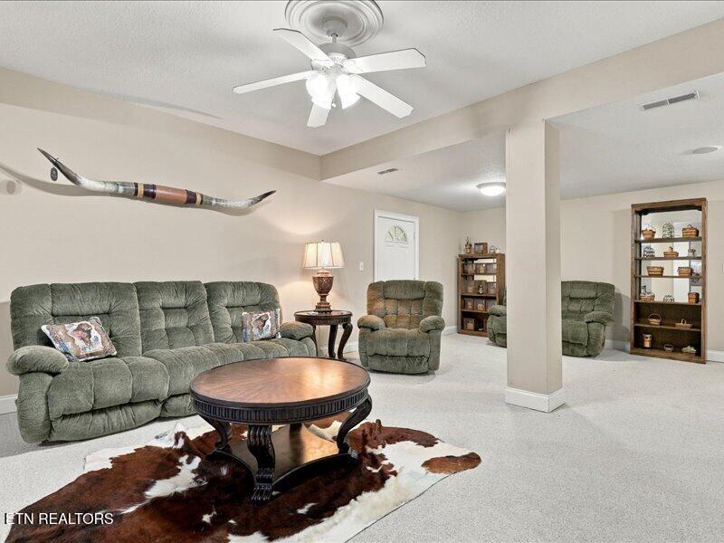 7324 Meadow Creek Trail Knoxville TN 37931