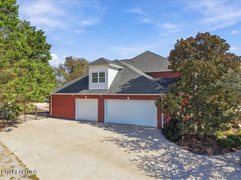7324 Meadow Creek Trail Knoxville TN 37931