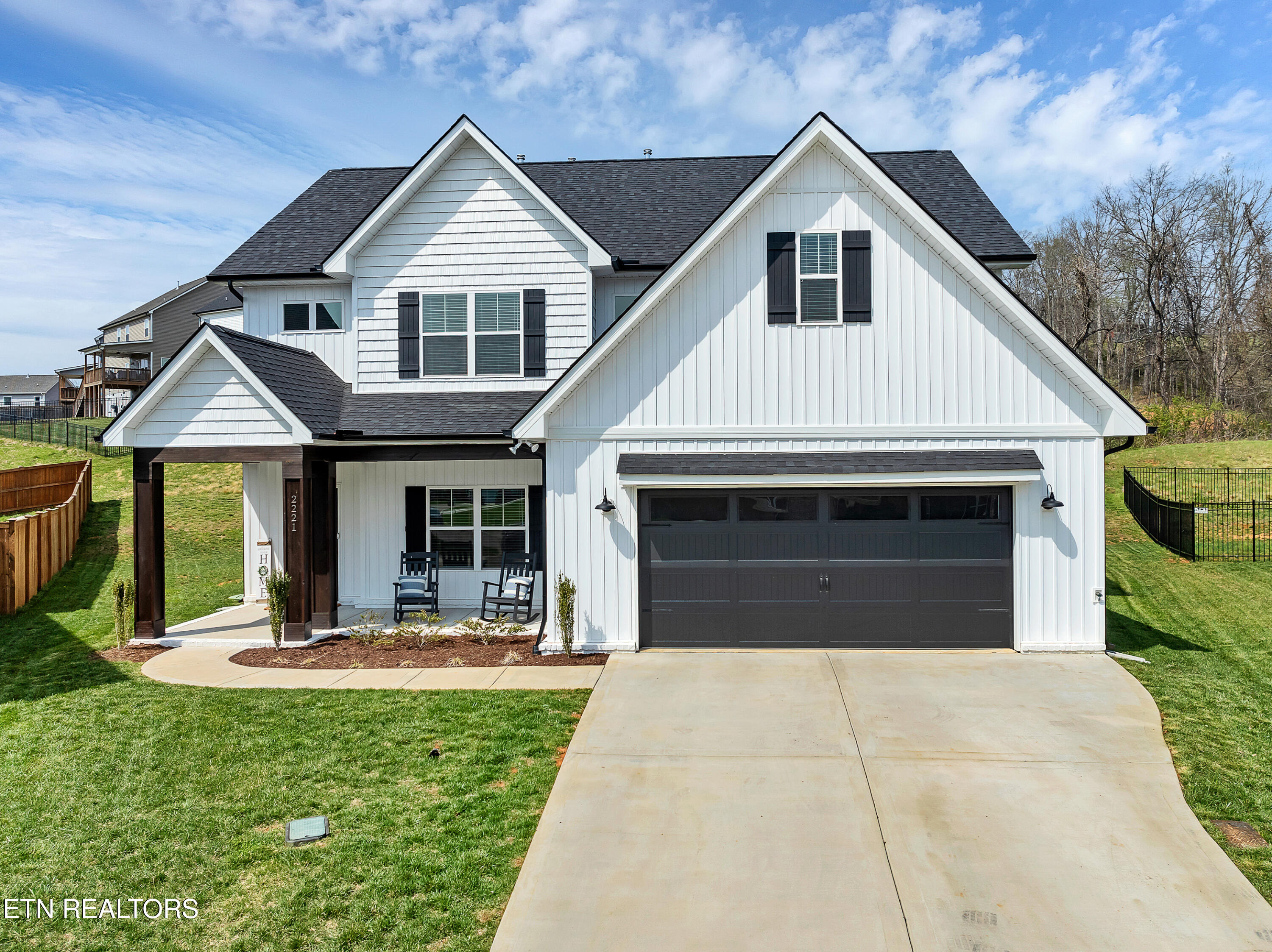 2221 Shylah Mia Lane Knoxville TN 37932