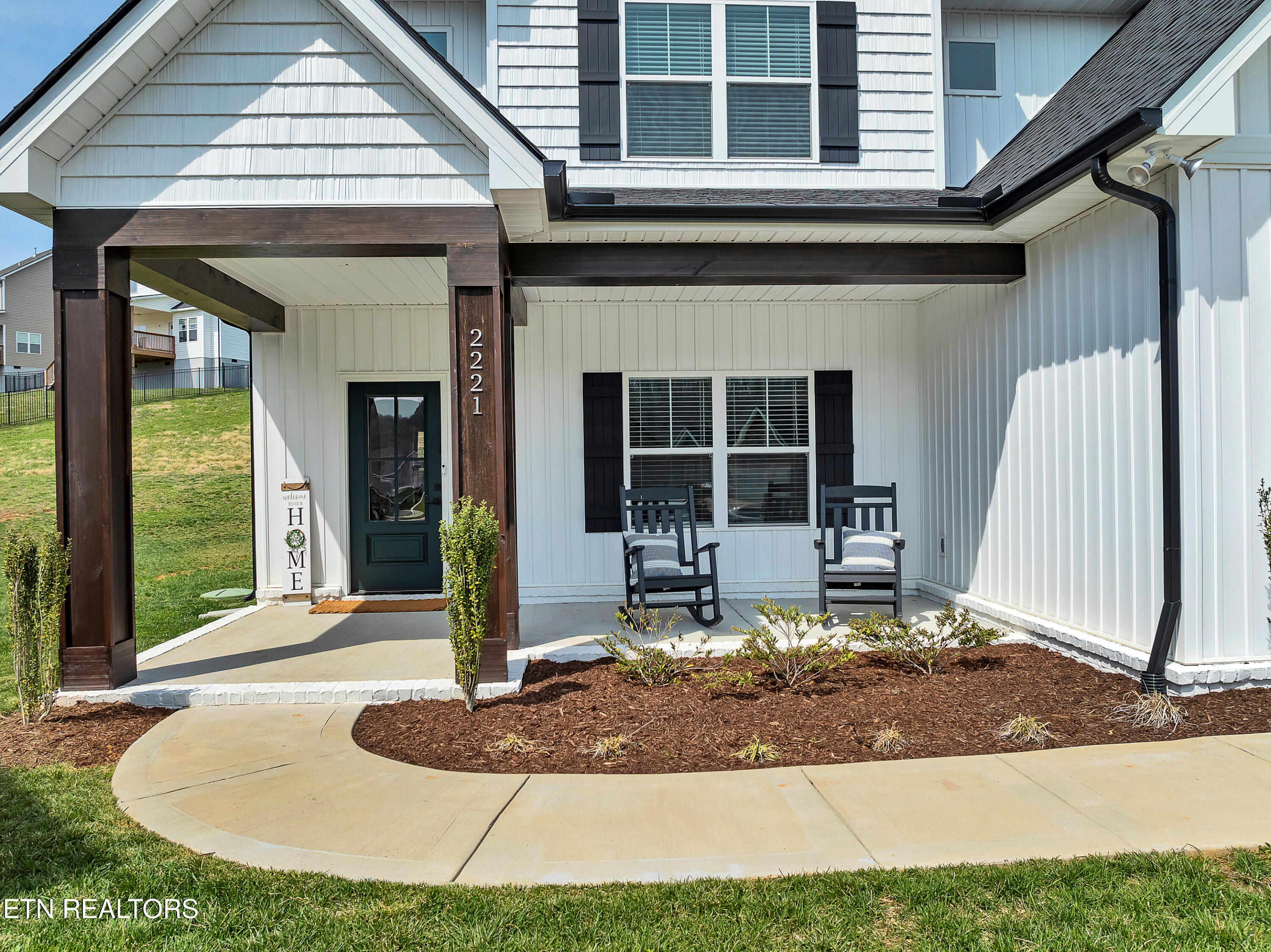 2221 Shylah Mia Lane Knoxville TN 37932