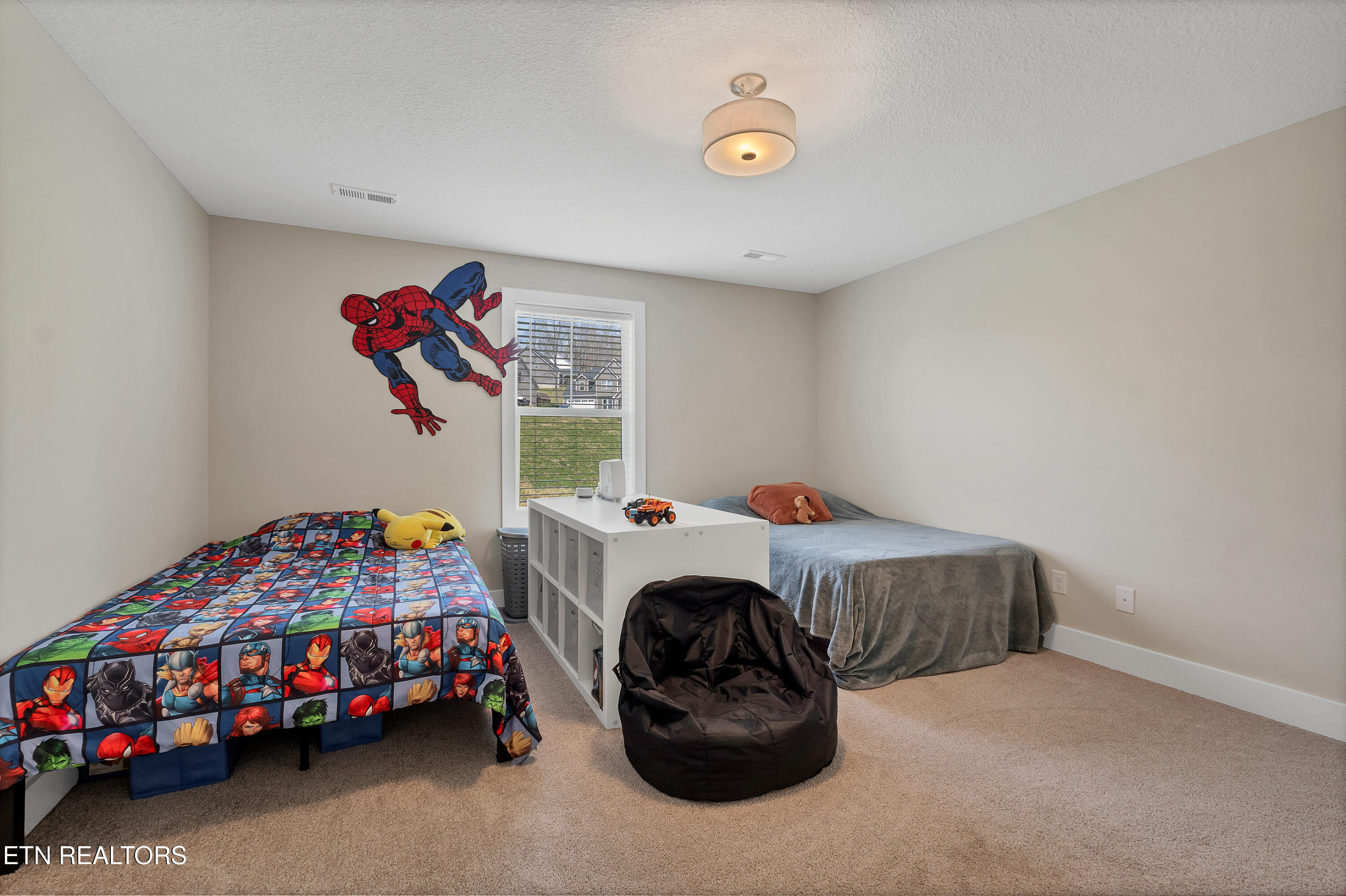 2221 Shylah Mia Lane Knoxville TN 37932