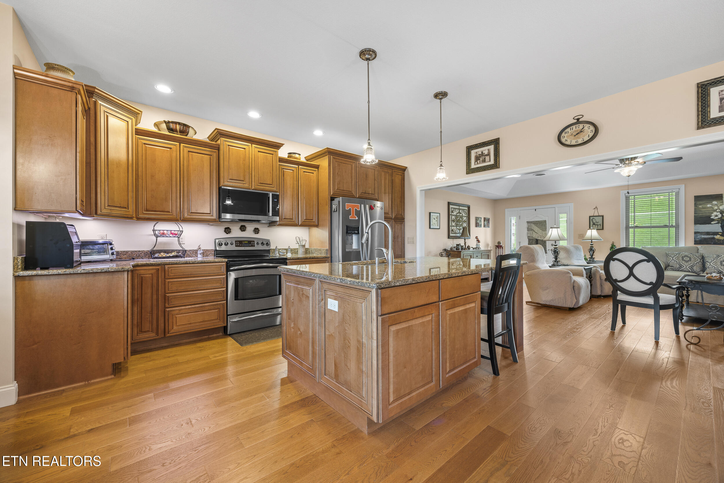 323 Independence Drive Jefferson City TN 37760