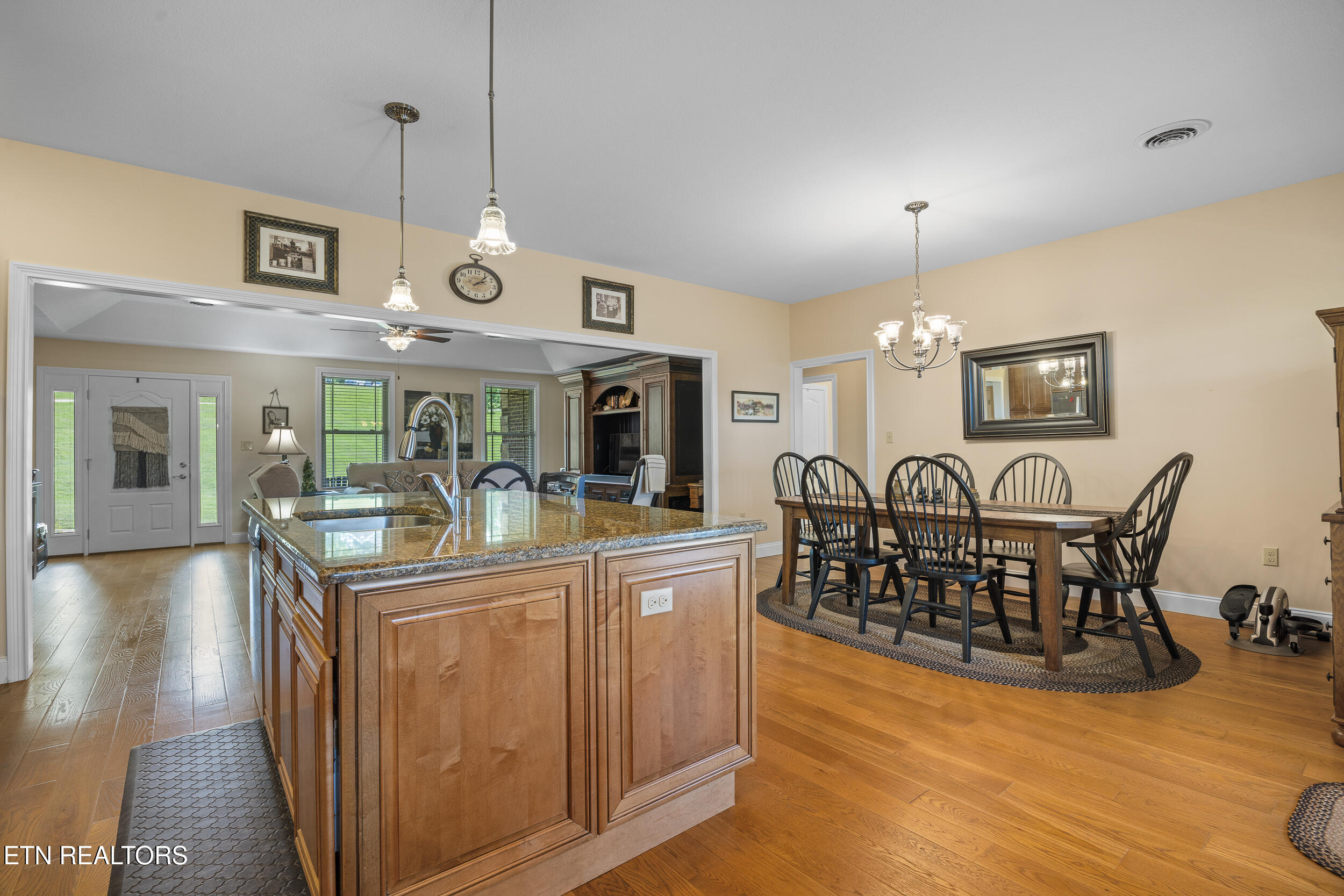 323 Independence Drive Jefferson City TN 37760