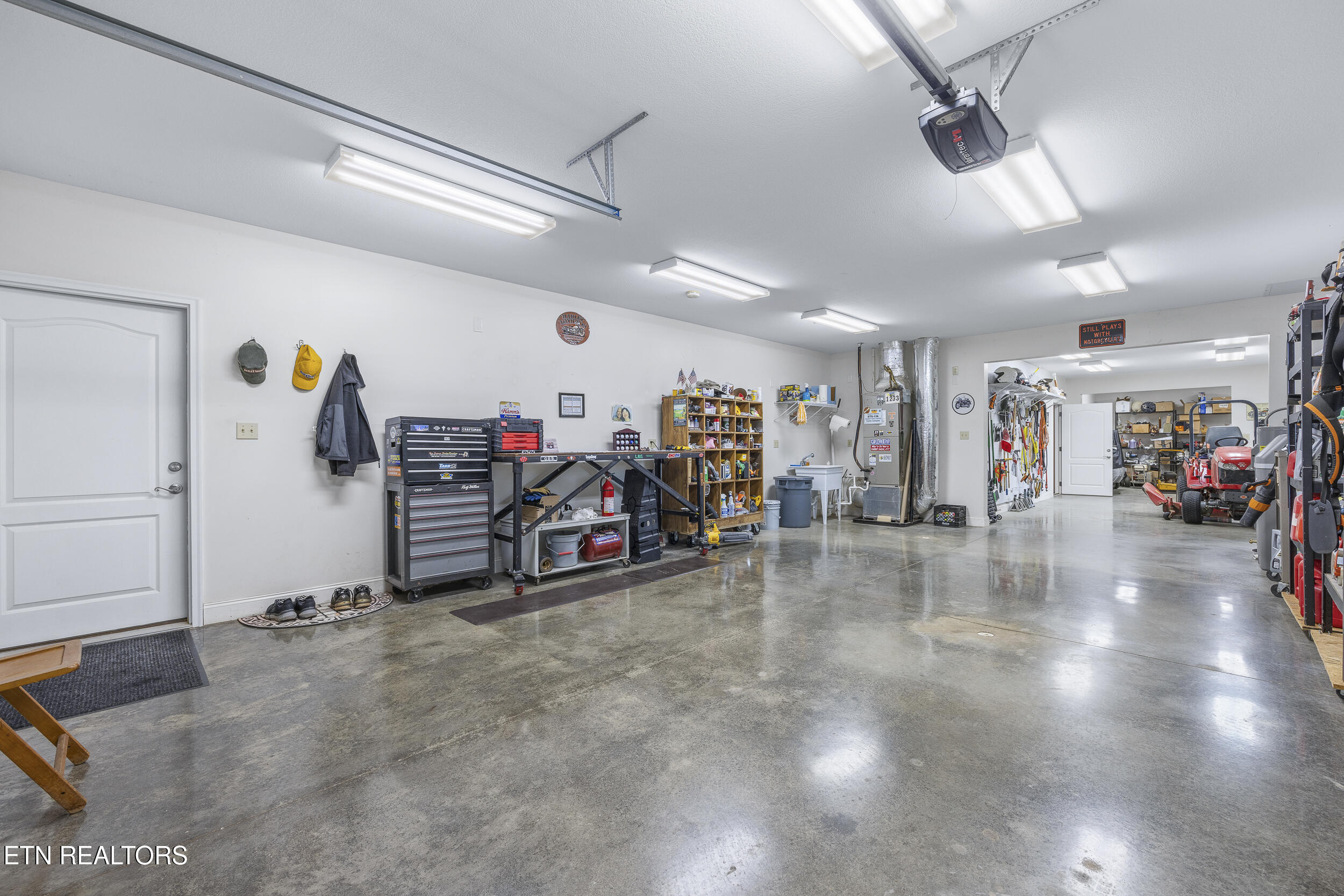 323 Independence Drive Jefferson City TN 37760