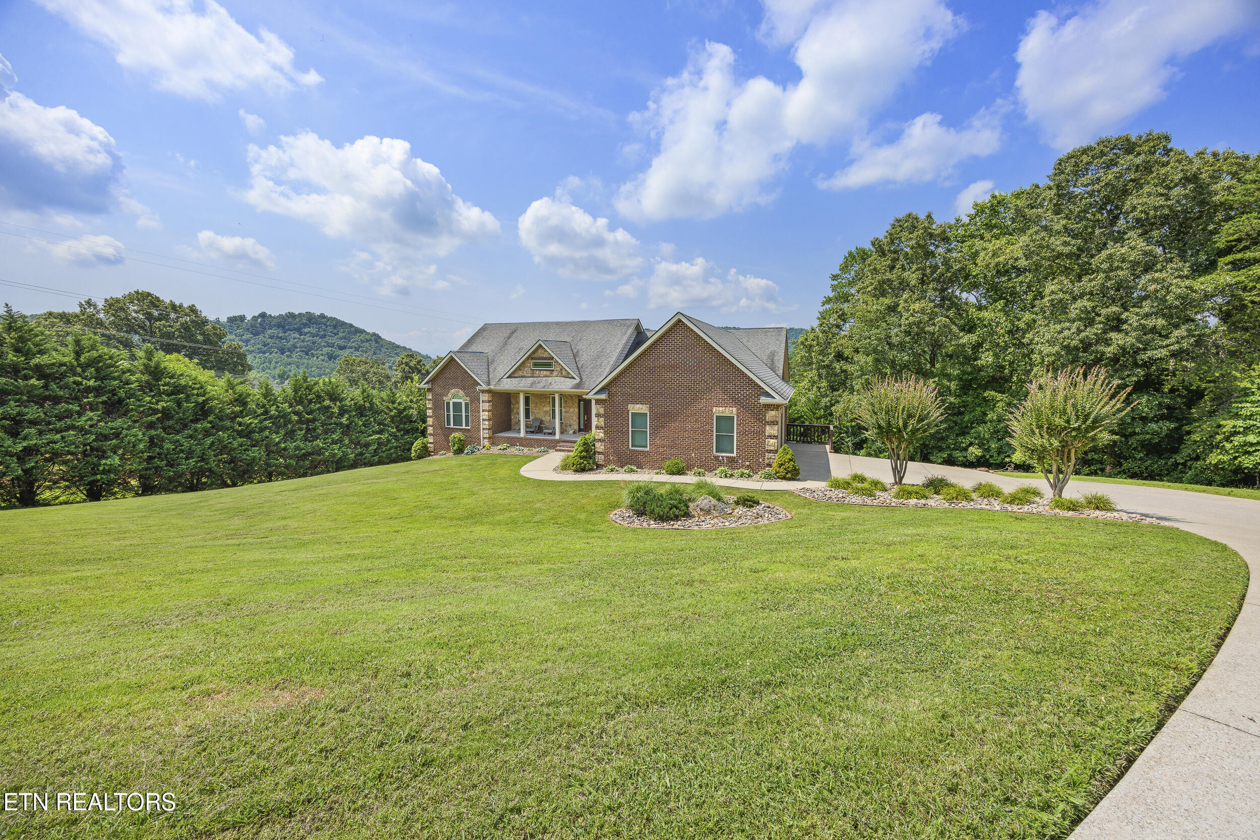 323 Independence Drive Jefferson City TN 37760