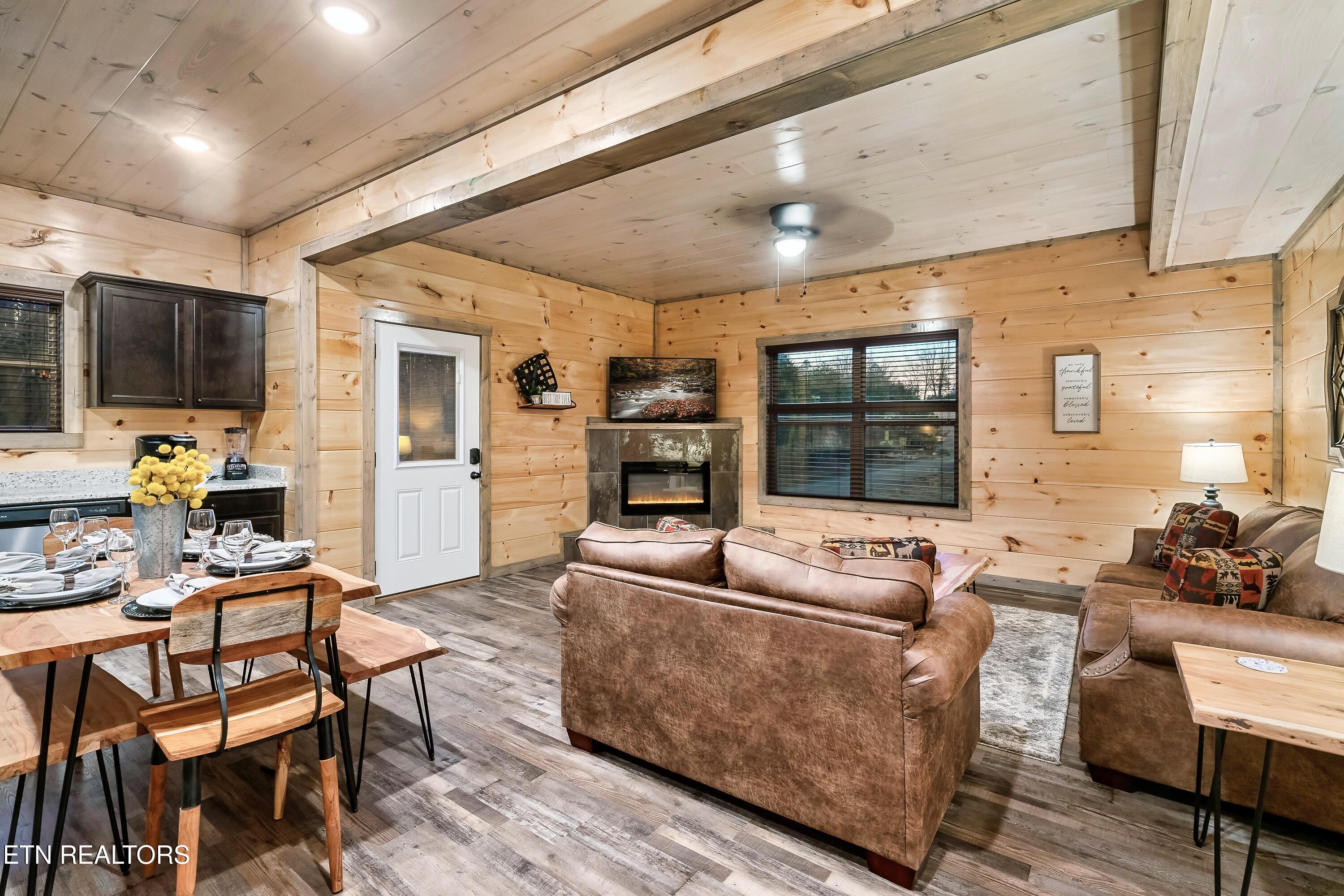 2328 Judson Lane Sevierville TN 37876