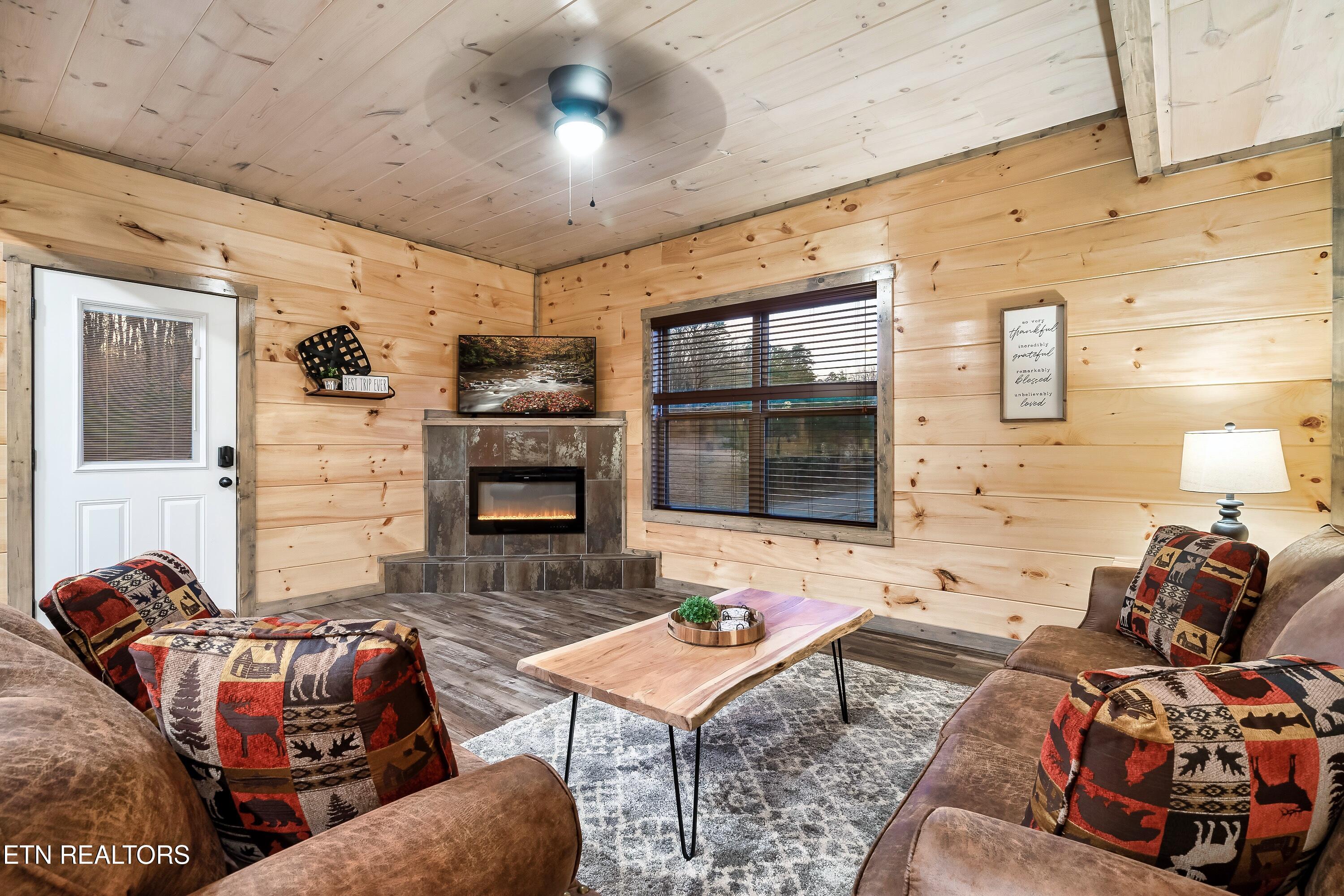 2328 Judson Lane Sevierville TN 37876