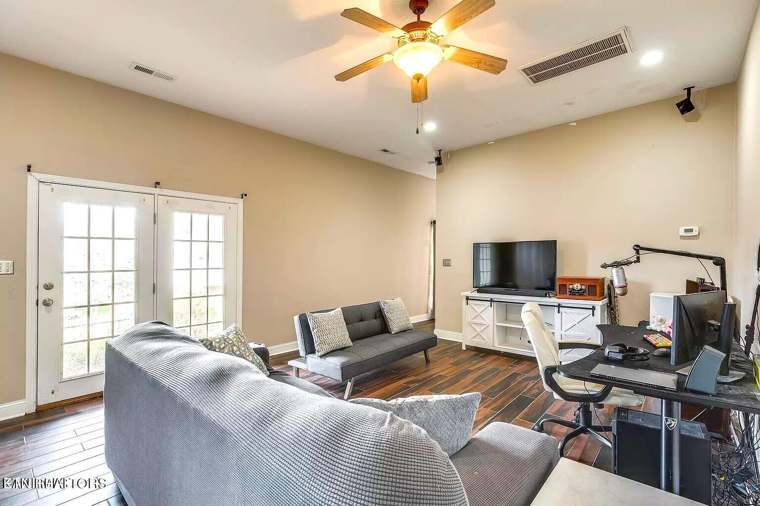 2100 Madison Grove Lane Knoxville TN 37922