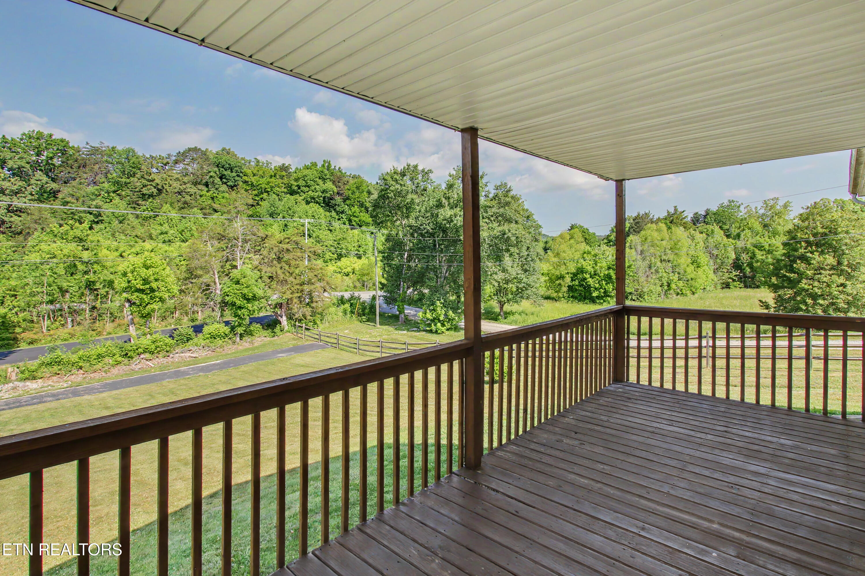 7512 Thompson School Road Corryton TN 37721