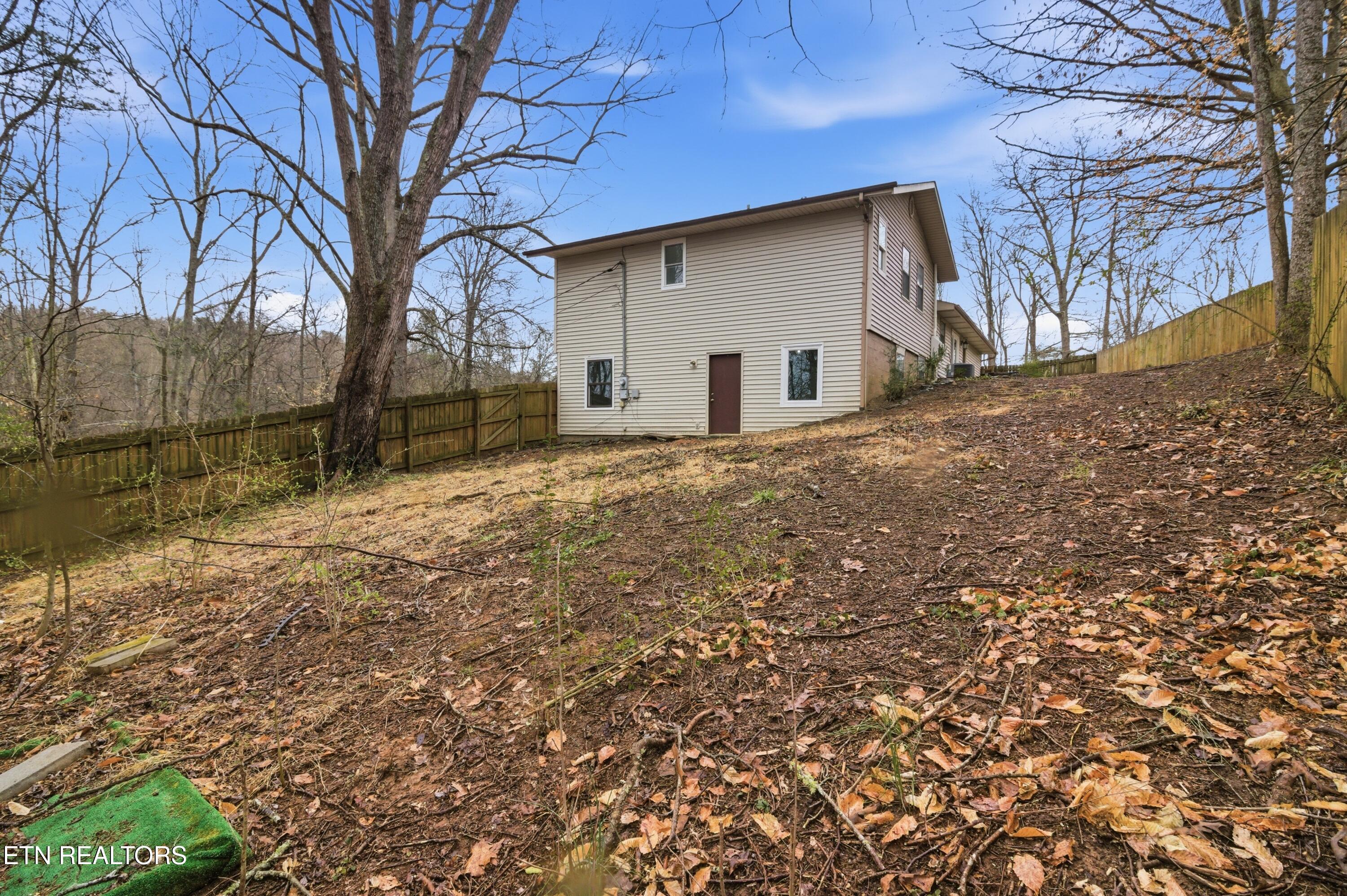 9429 Jim Loy Drive Strawberry Plains TN 37871