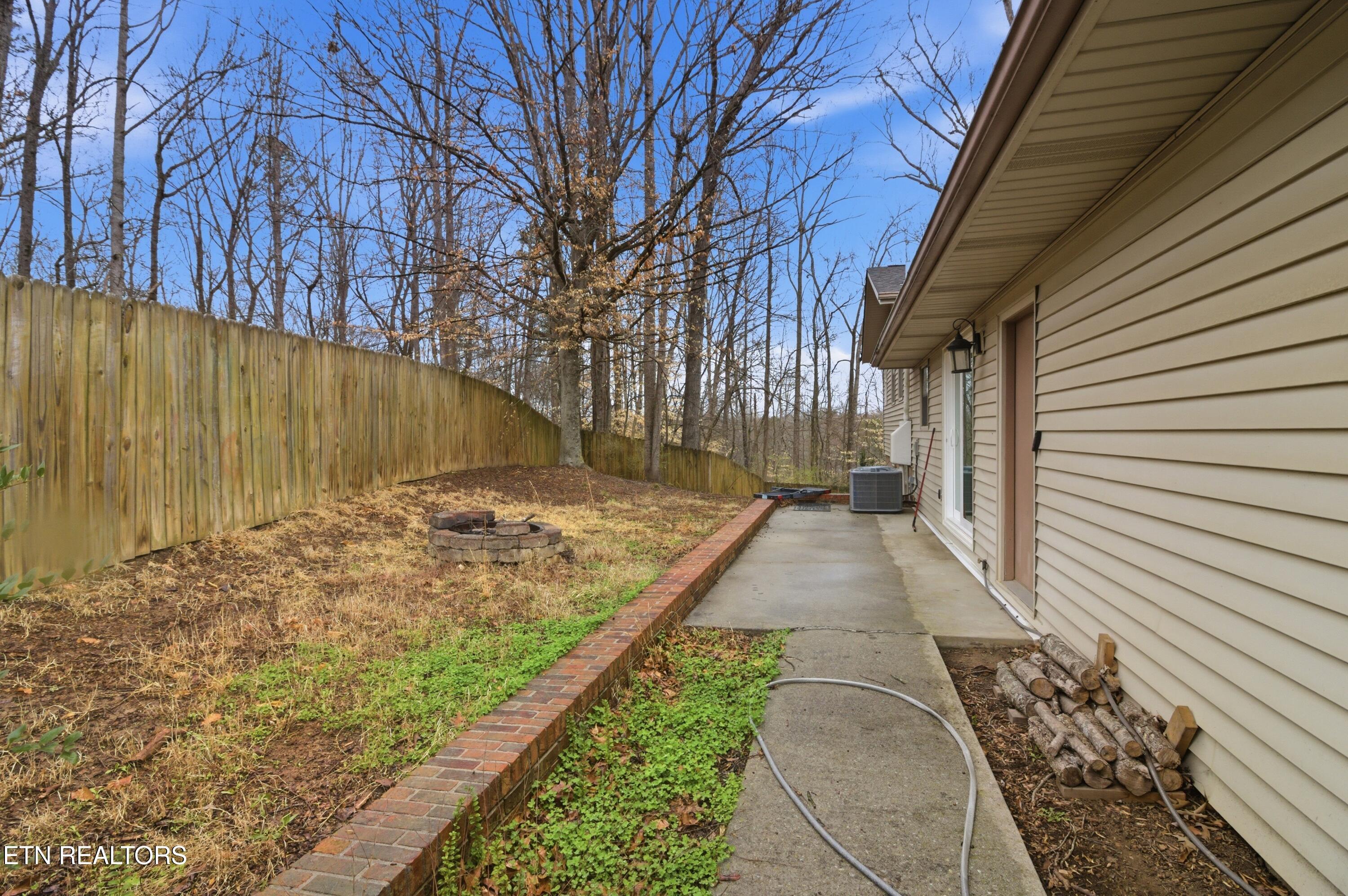9429 Jim Loy Drive Strawberry Plains TN 37871