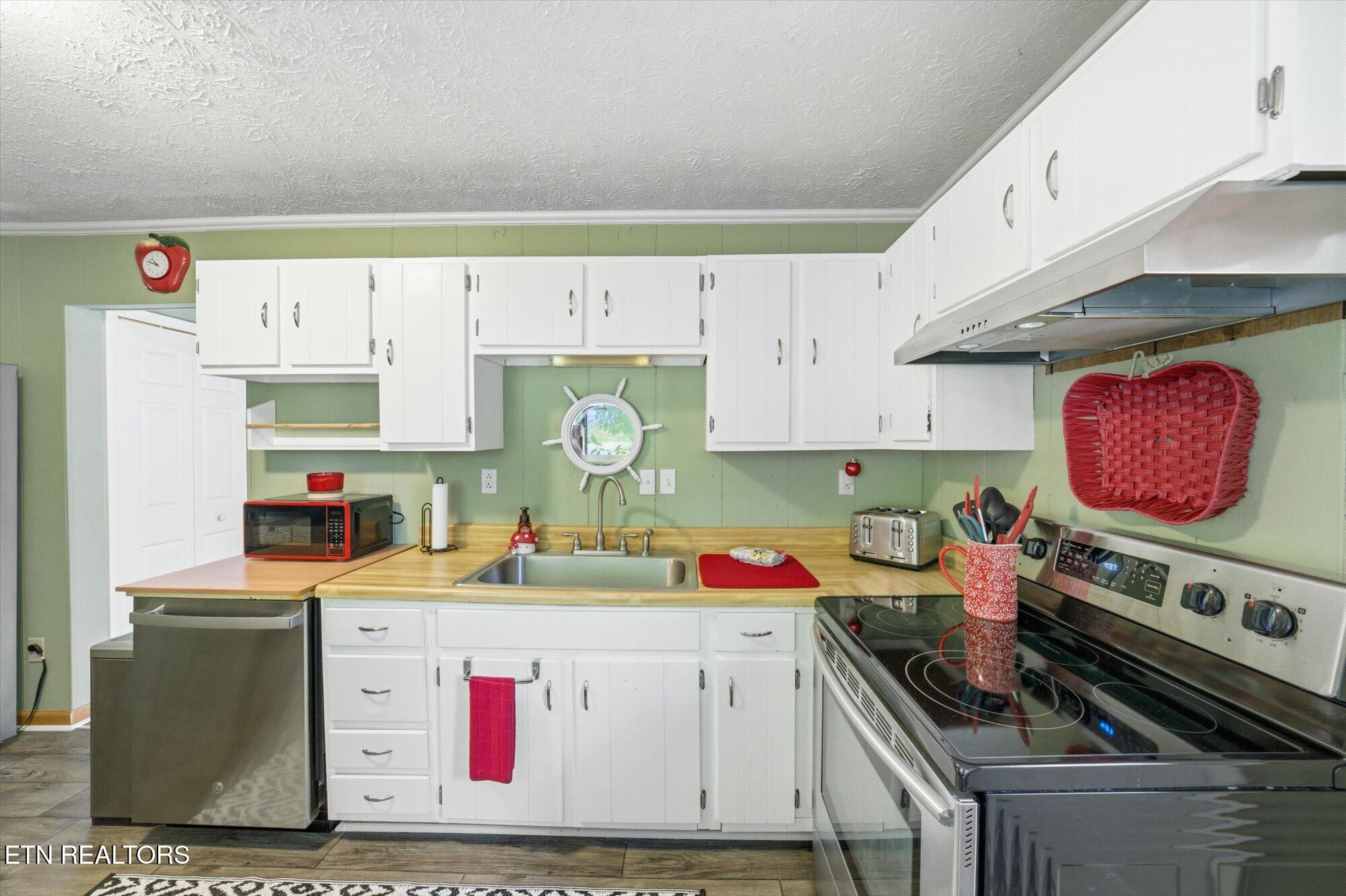 915 Leisure Lane Sevierville TN 37876