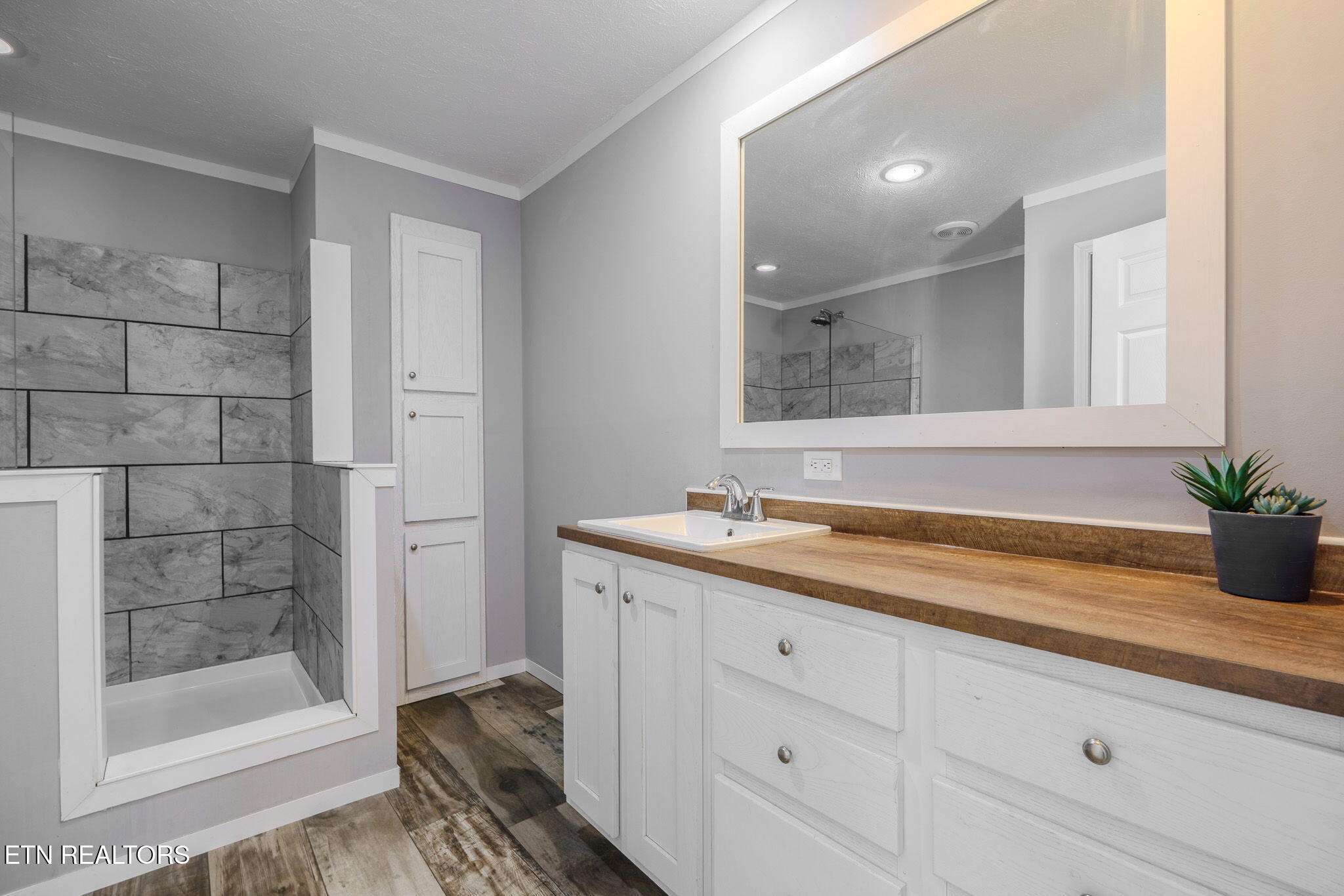 280 Cross Creek Lane Kingston TN 37763