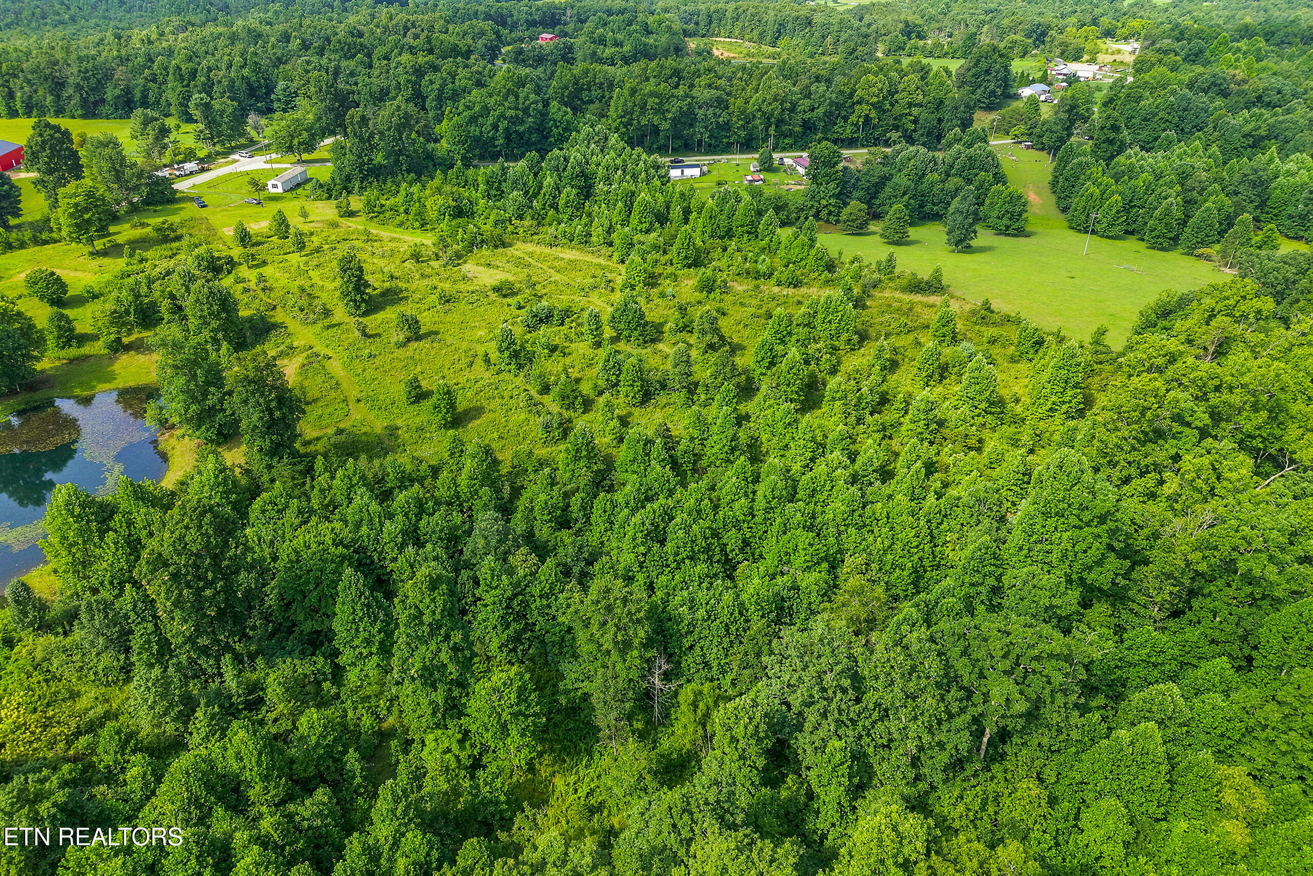 1181 W Ravenscroft Road Sparta TN 38583