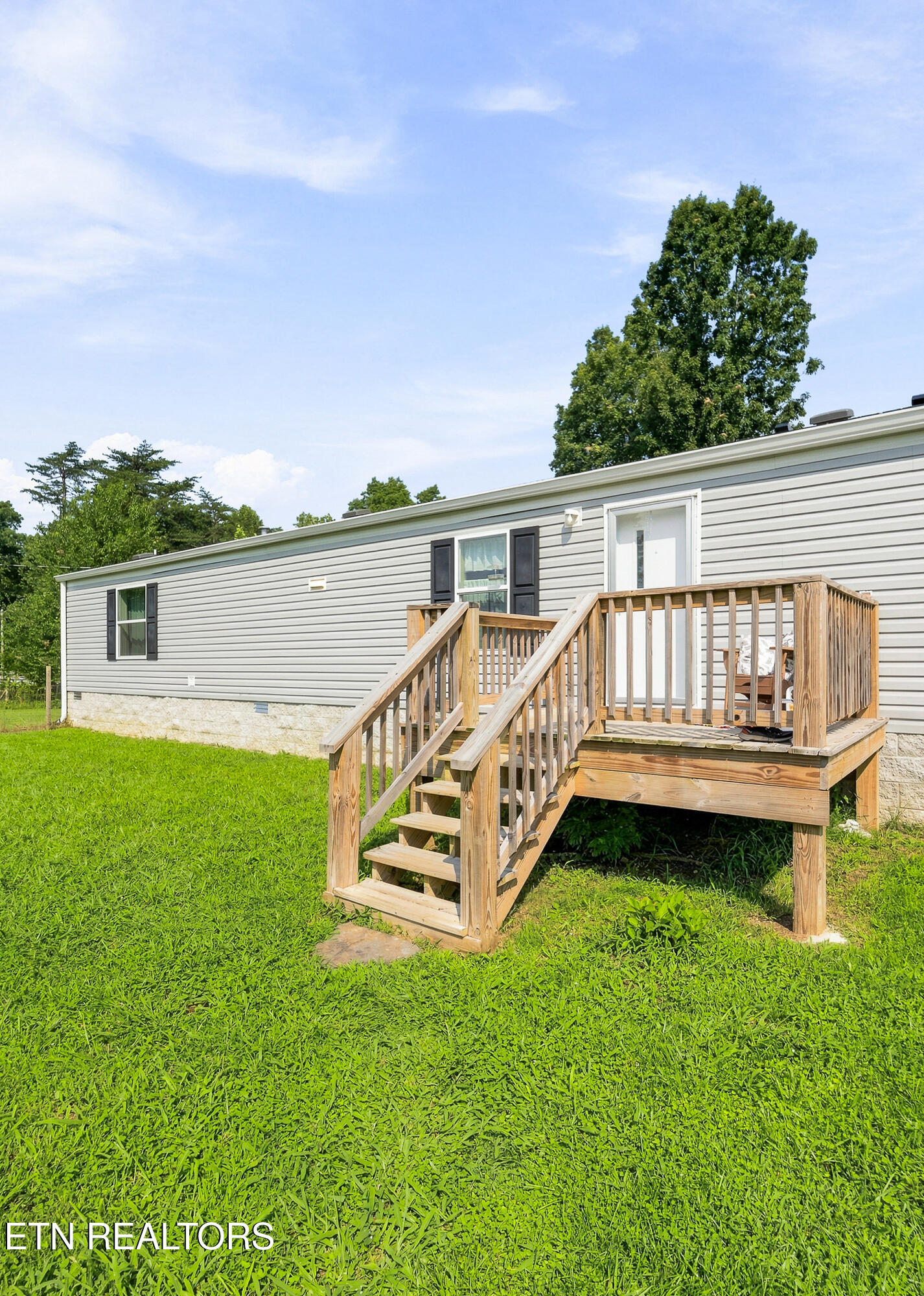 1181 W Ravenscroft Road Sparta TN 38583