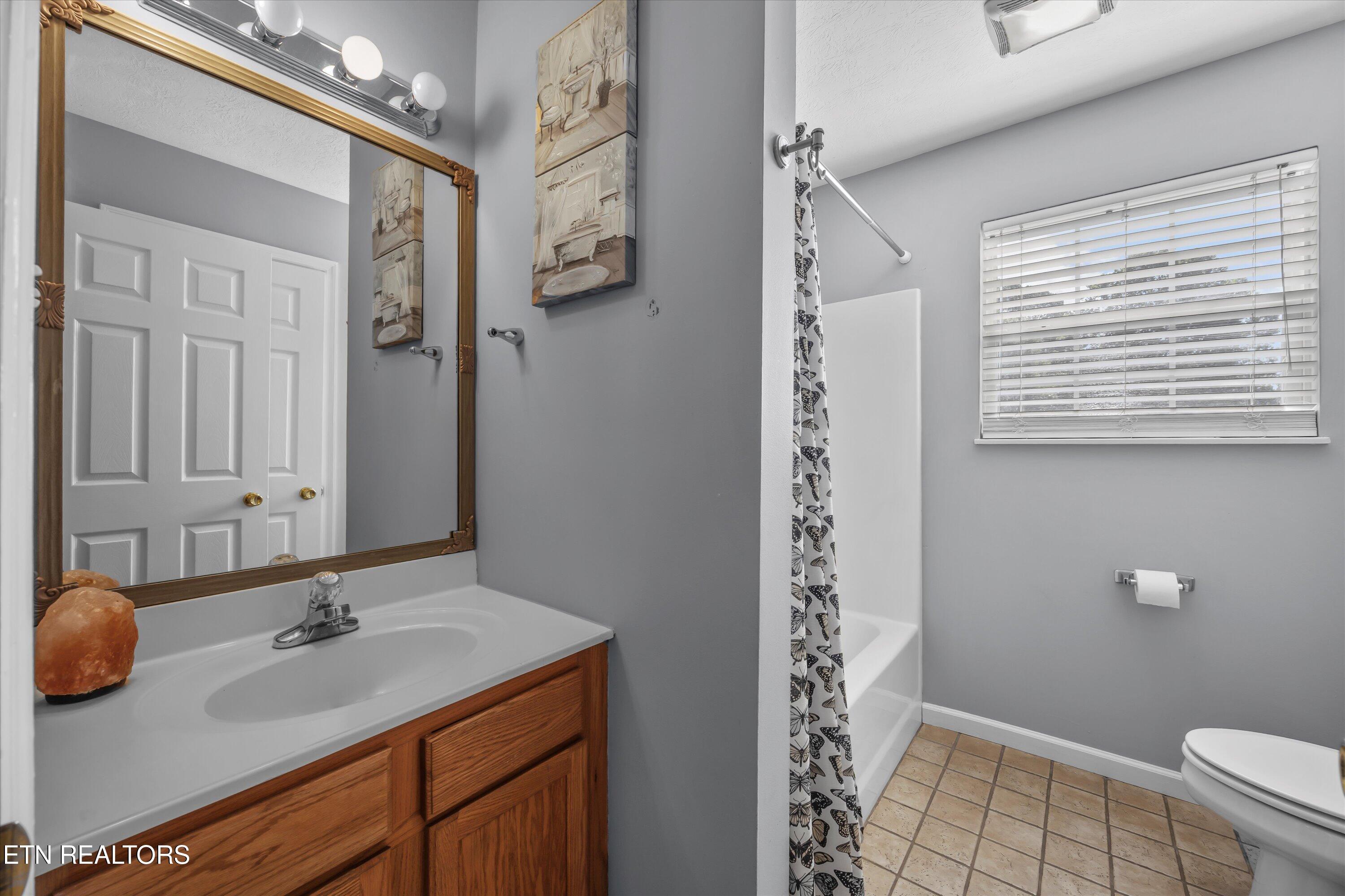 7256 Haynesfield Lane Knoxville TN 37918