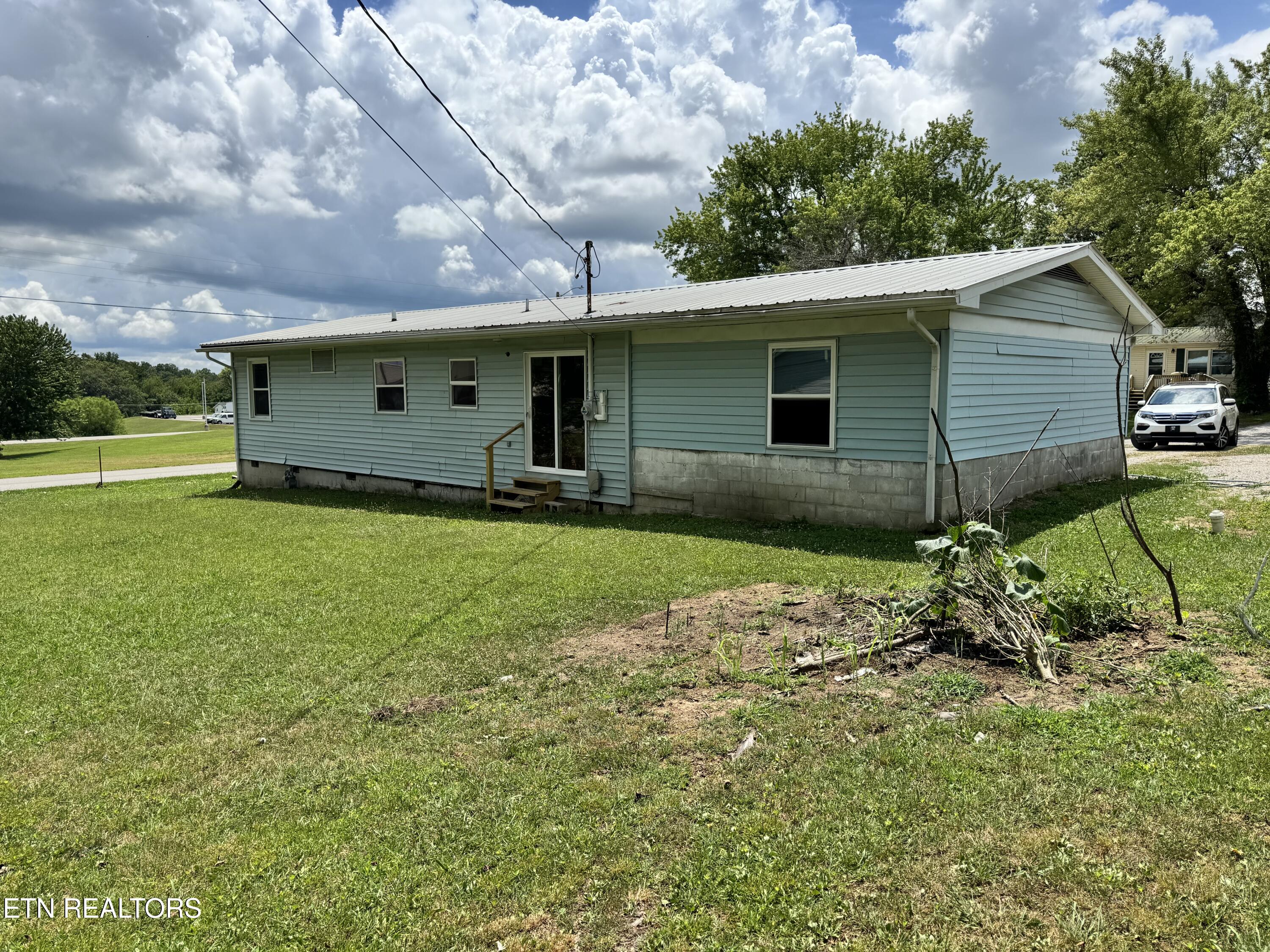 318 Sadie Street Jamestown TN 38556