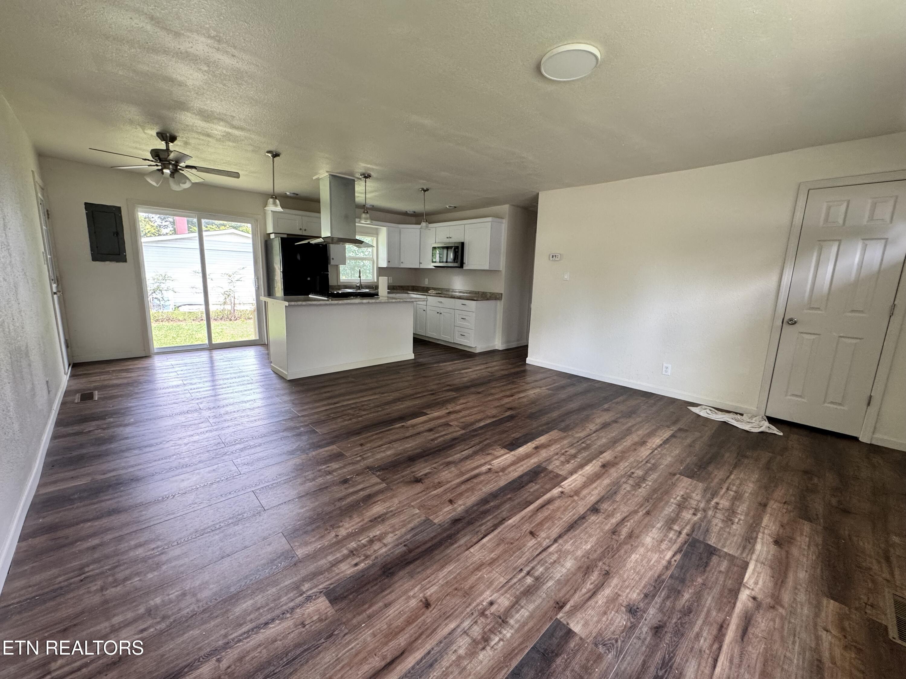 318 Sadie Street Jamestown TN 38556