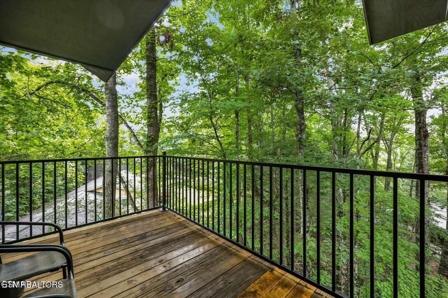 537 Johnson Lane Gatlinburg TN 37738