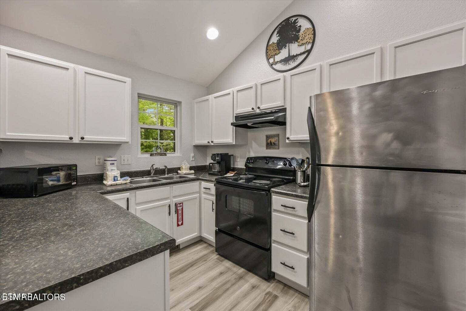 537 Johnson Lane Gatlinburg TN 37738