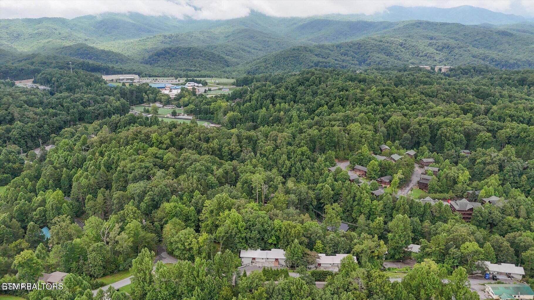 537 Johnson Lane Gatlinburg TN 37738