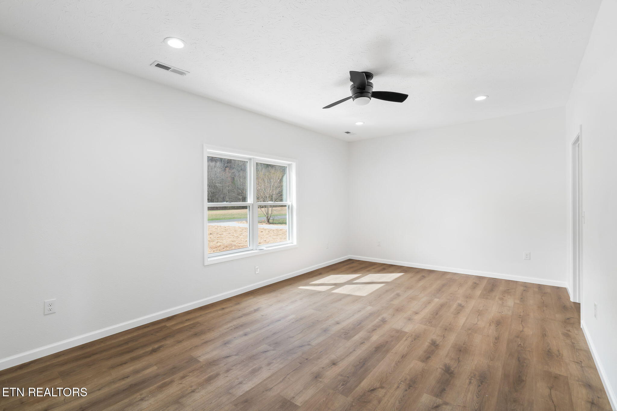 680 Kaylees Loop Del Rio TN 37727