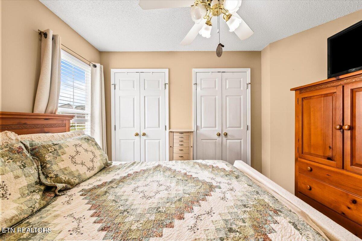 165 Elizabethton Way Clinton TN 37716