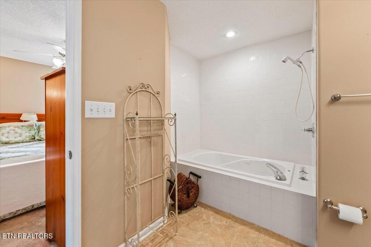 165 Elizabethton Way Clinton TN 37716