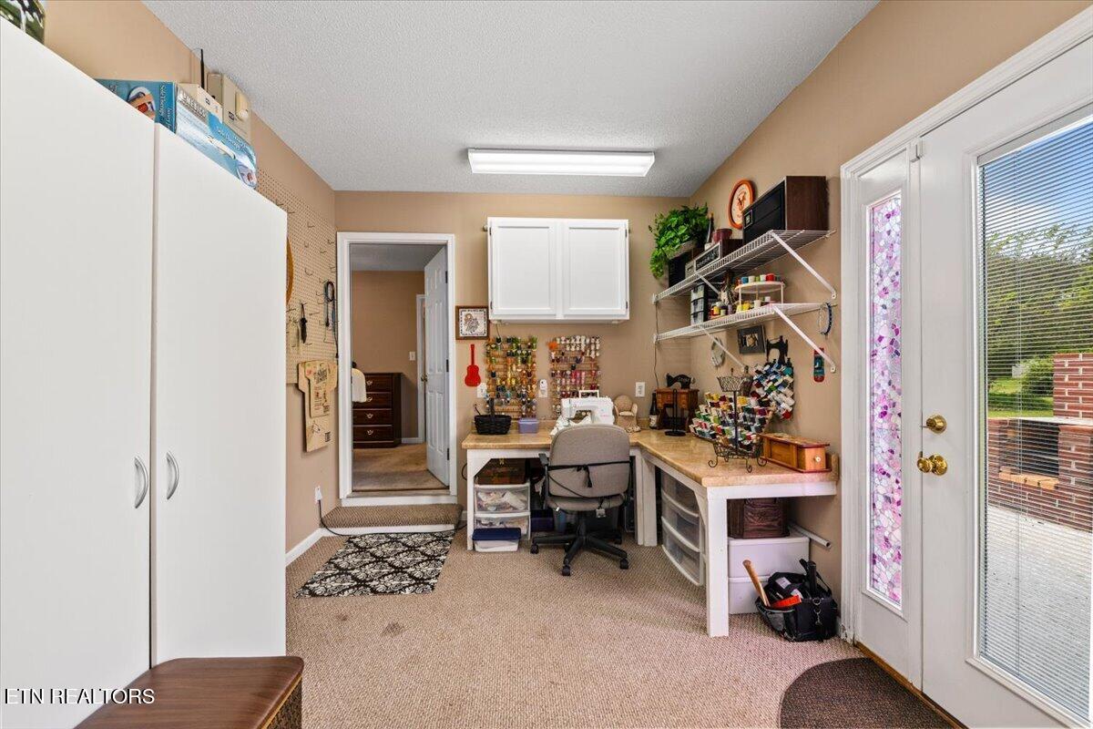 165 Elizabethton Way Clinton TN 37716