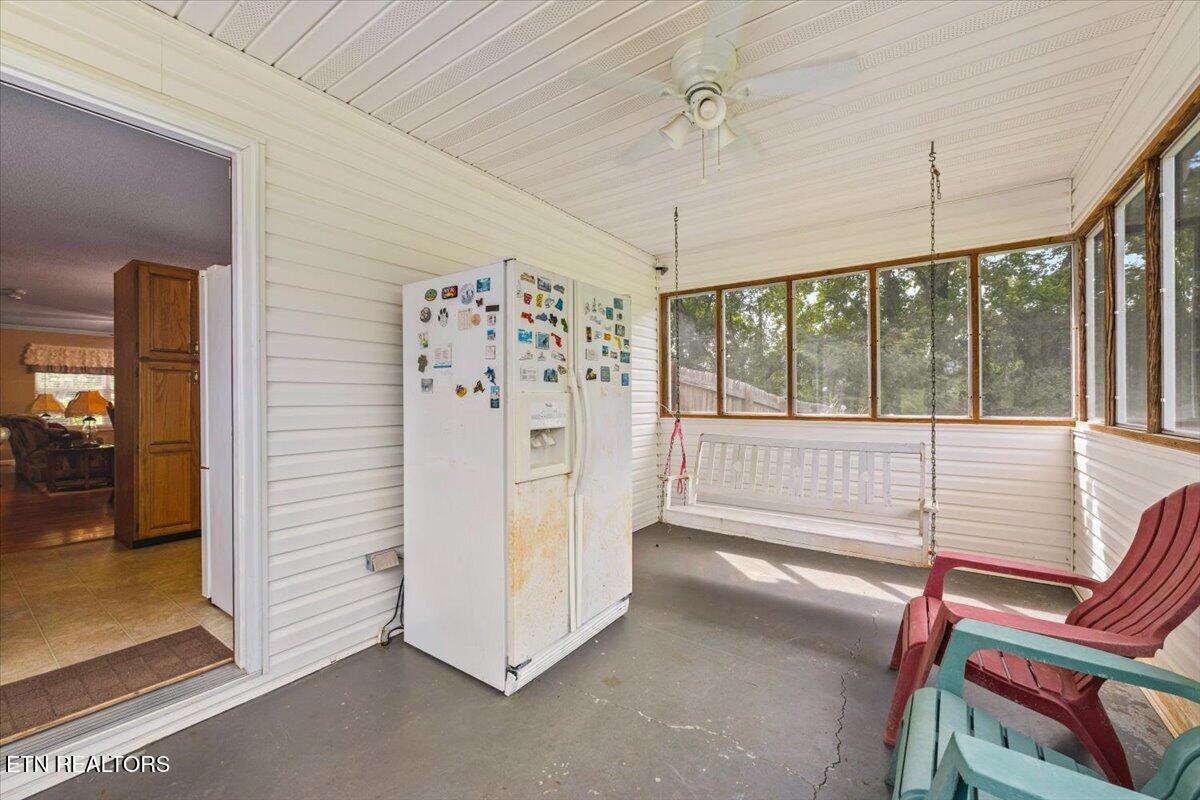 165 Elizabethton Way Clinton TN 37716