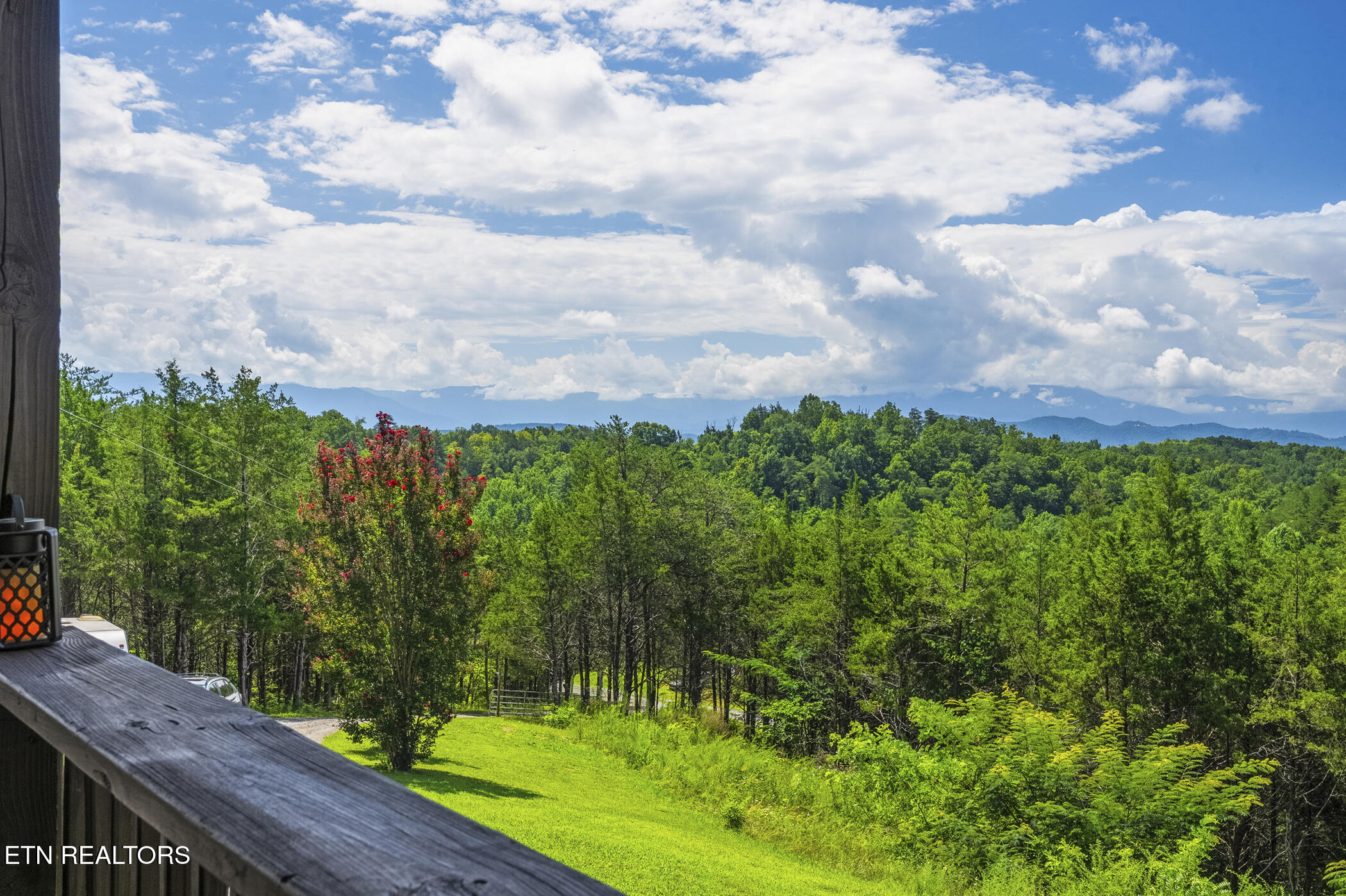 1819 Cody View Way Sevierville TN 37876