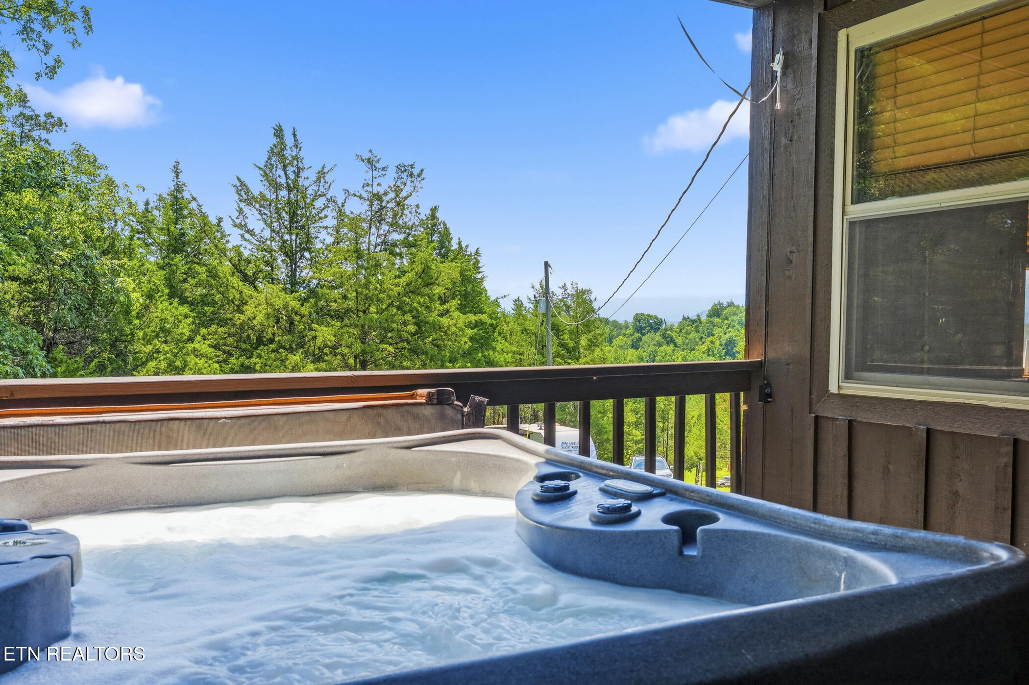 1819 Cody View Way Sevierville TN 37876