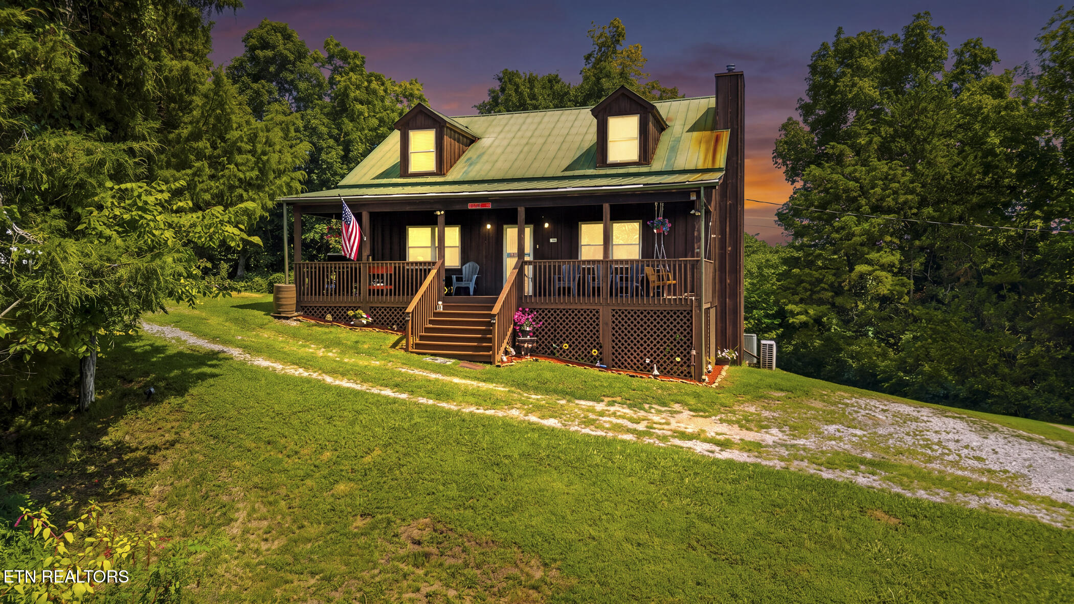 1819 Cody View Way Sevierville TN 37876