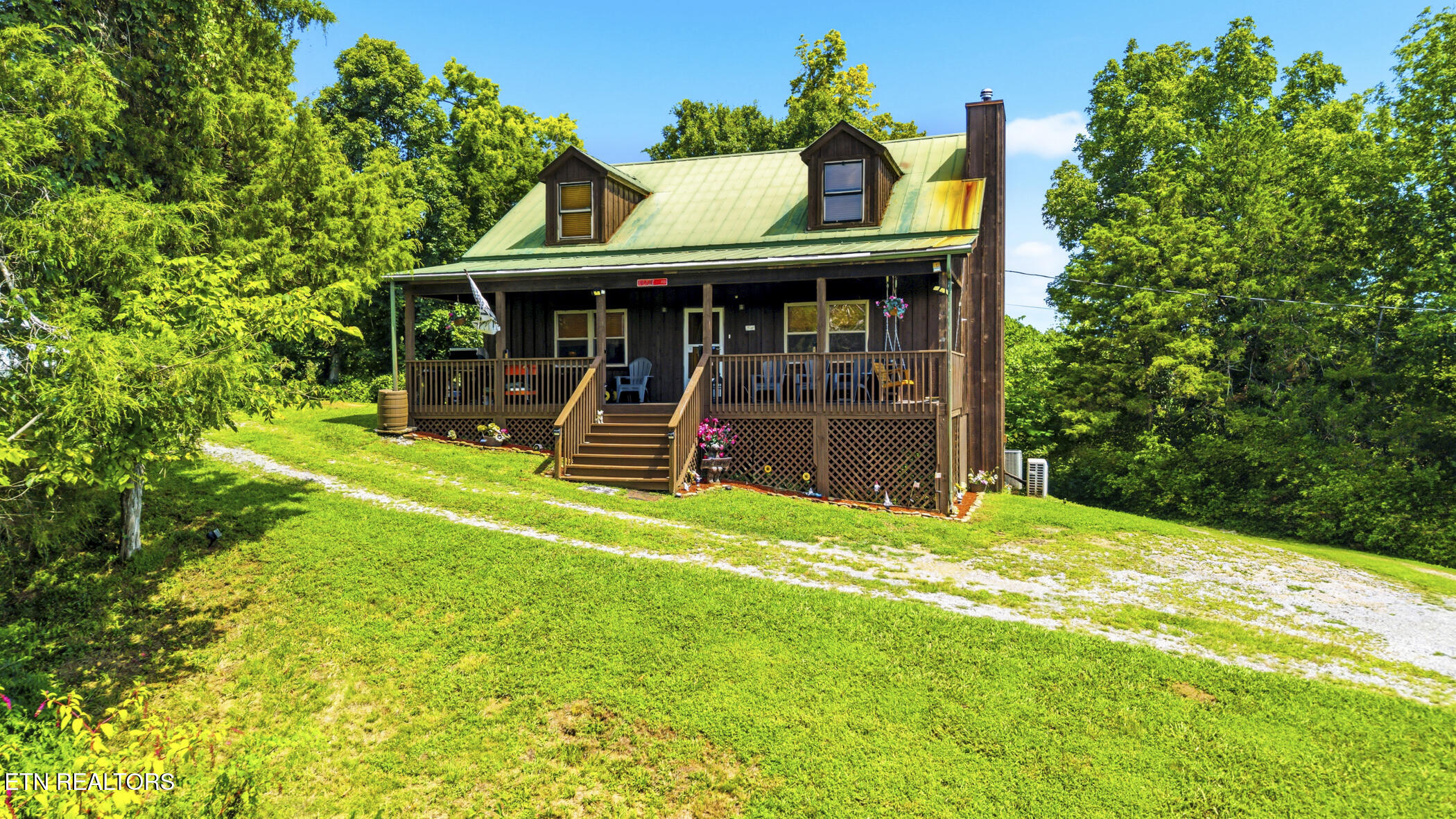 1819 Cody View Way Sevierville TN 37876