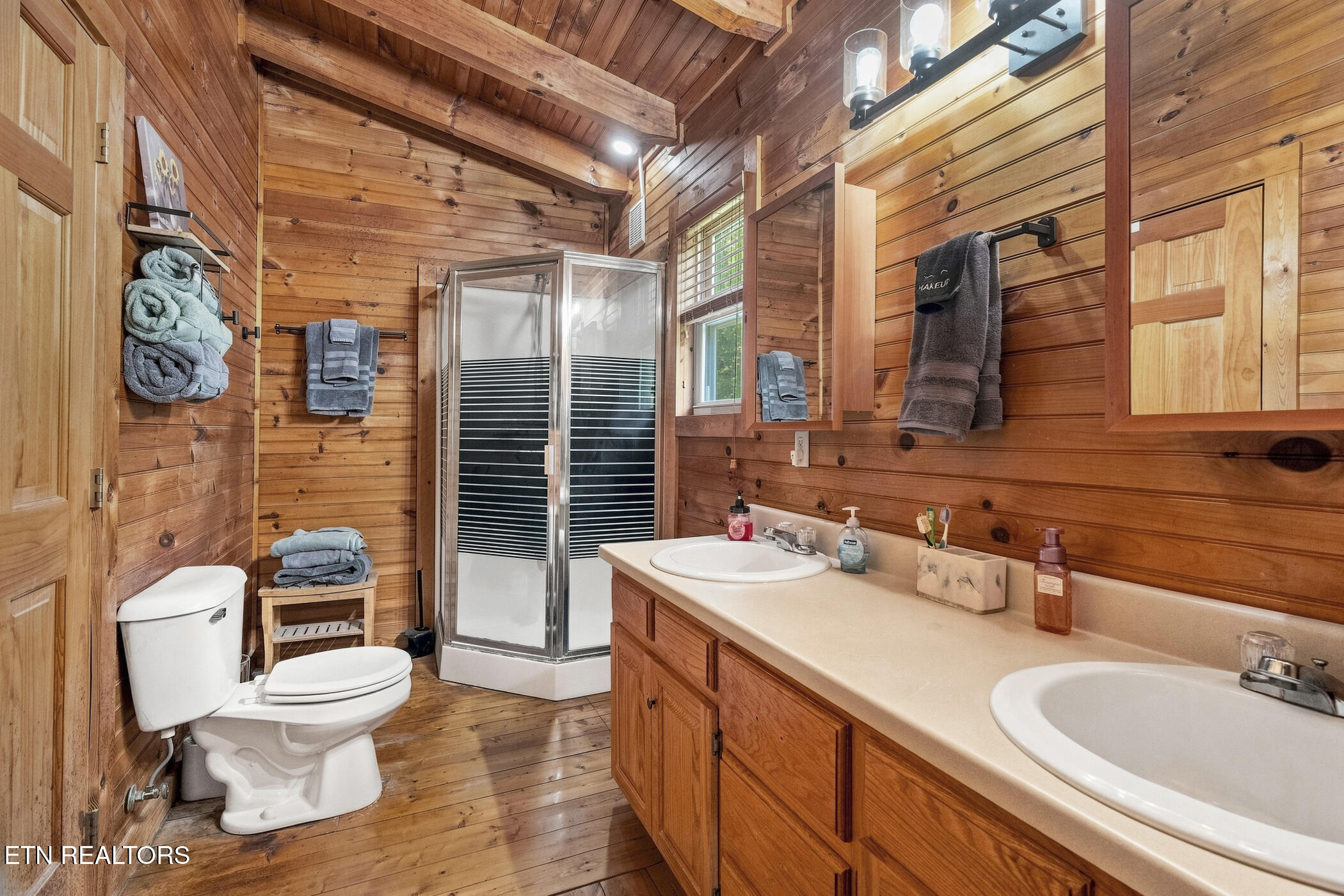 1819 Cody View Way Sevierville TN 37876