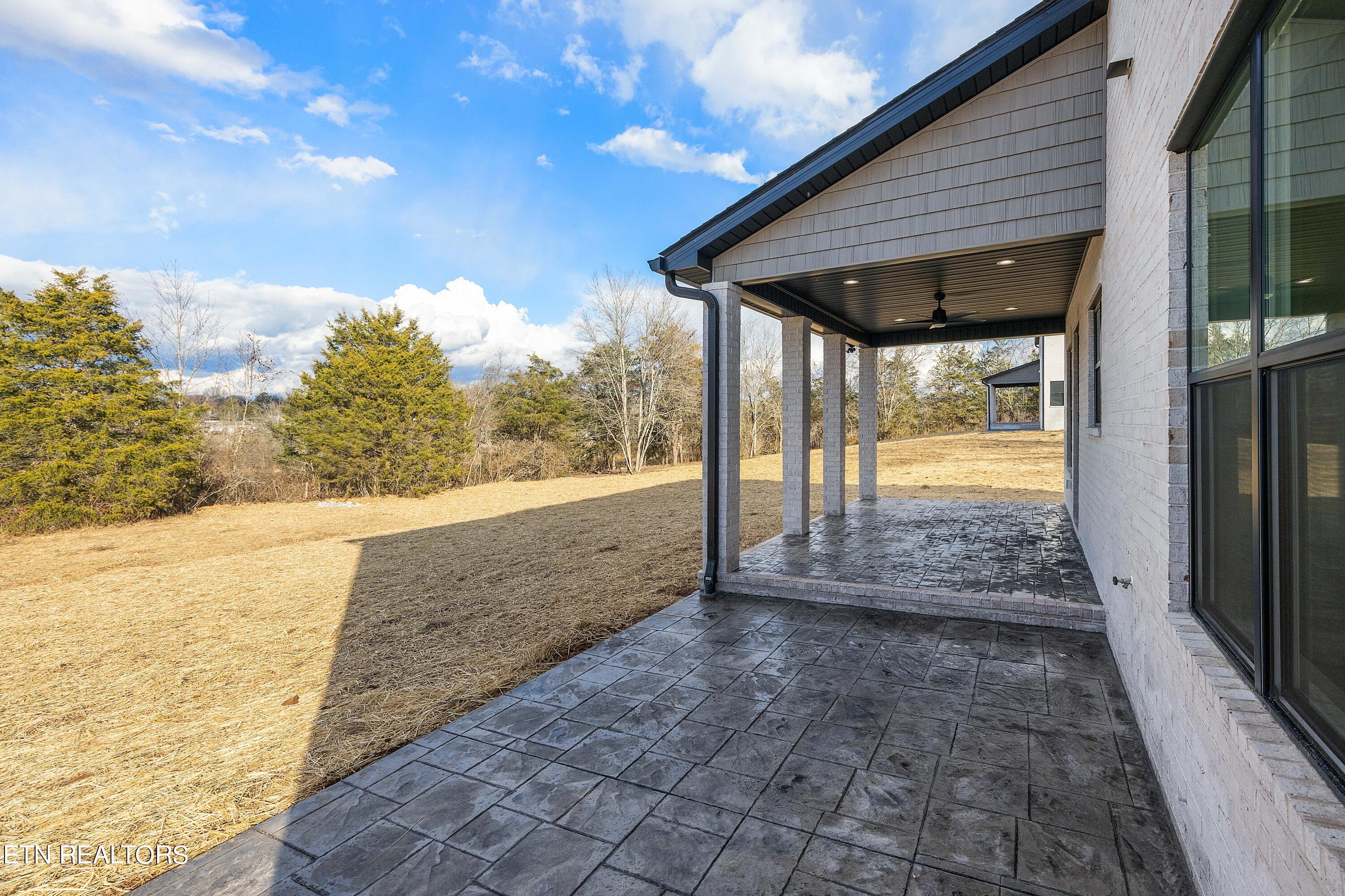 7610 Washington Pike Corryton TN 37721