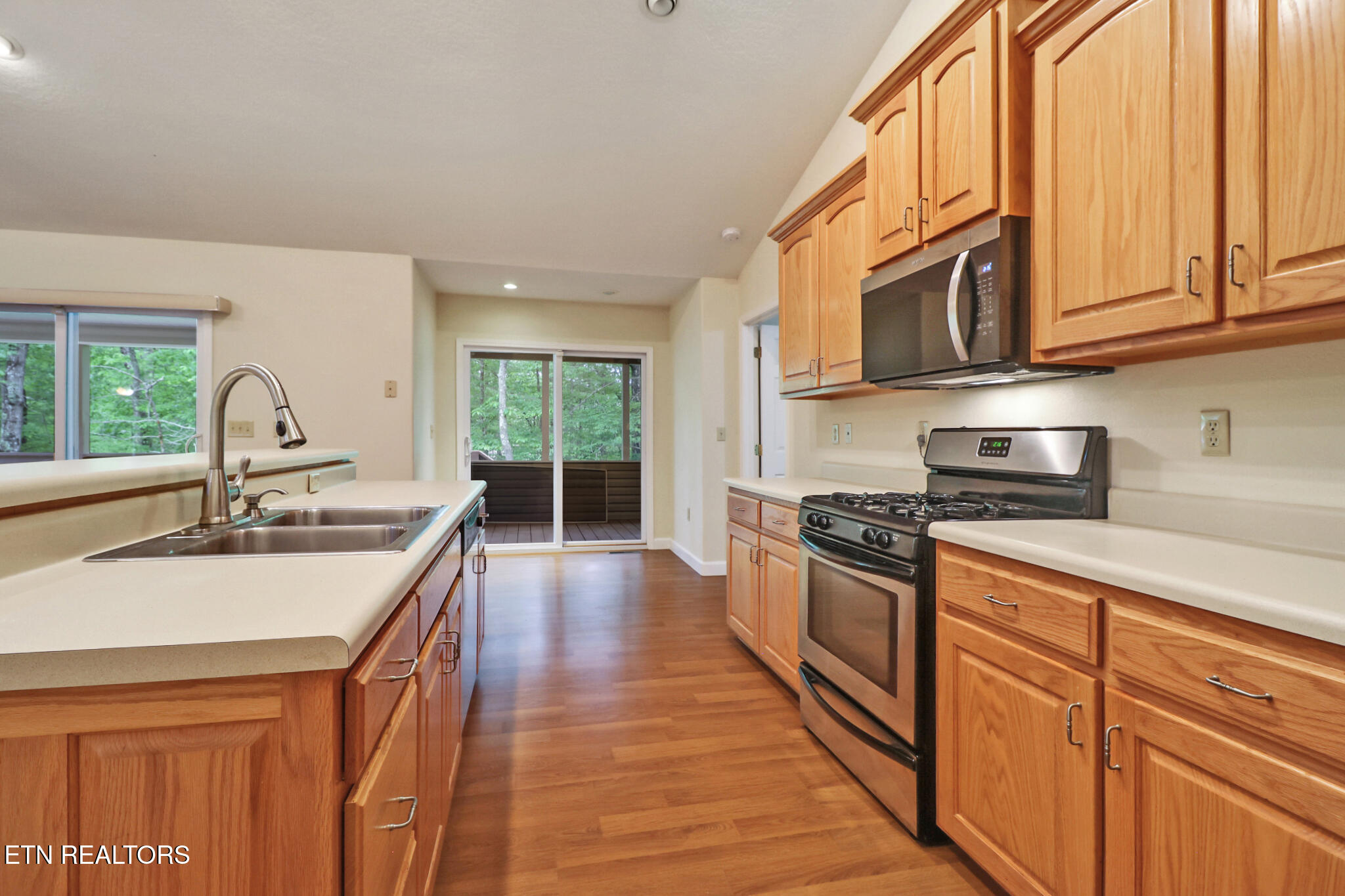 348 Lakeview Drive Fairfield Glade TN 38558