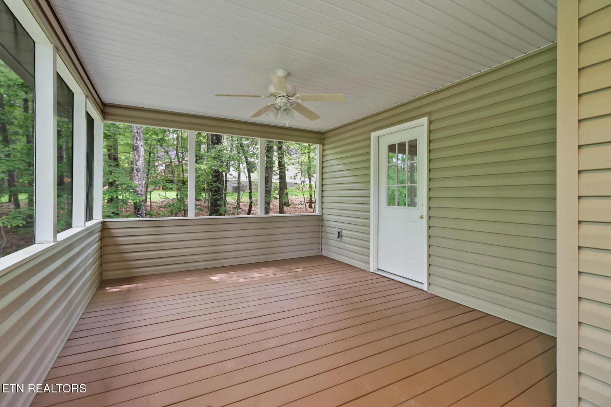 348 Lakeview Drive Fairfield Glade TN 38558