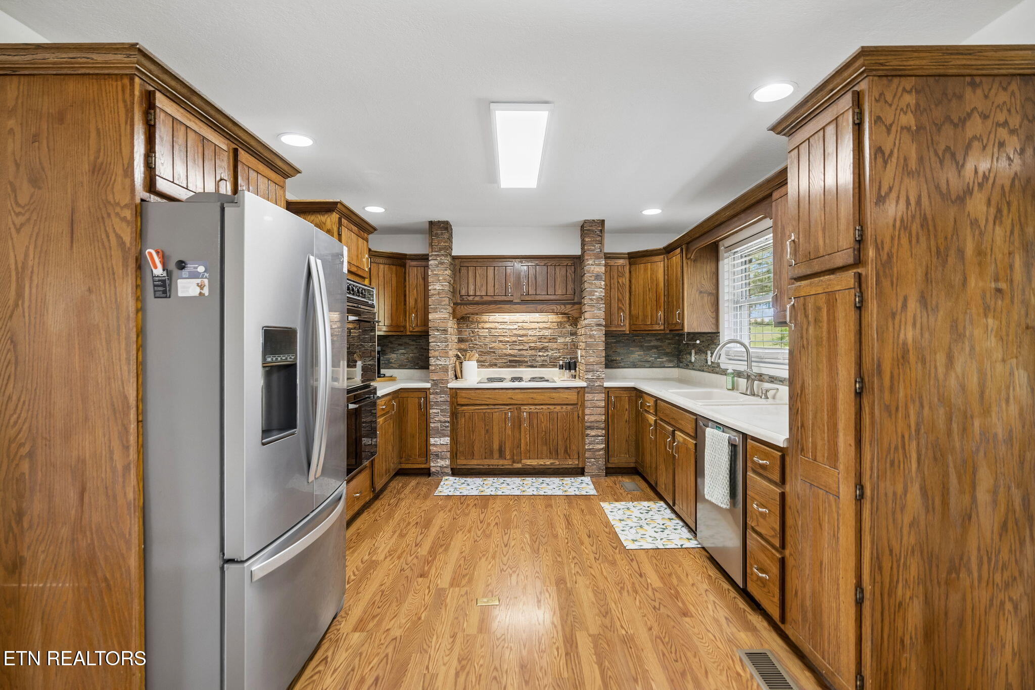 1050 Lawnville Road Kingston TN 37763