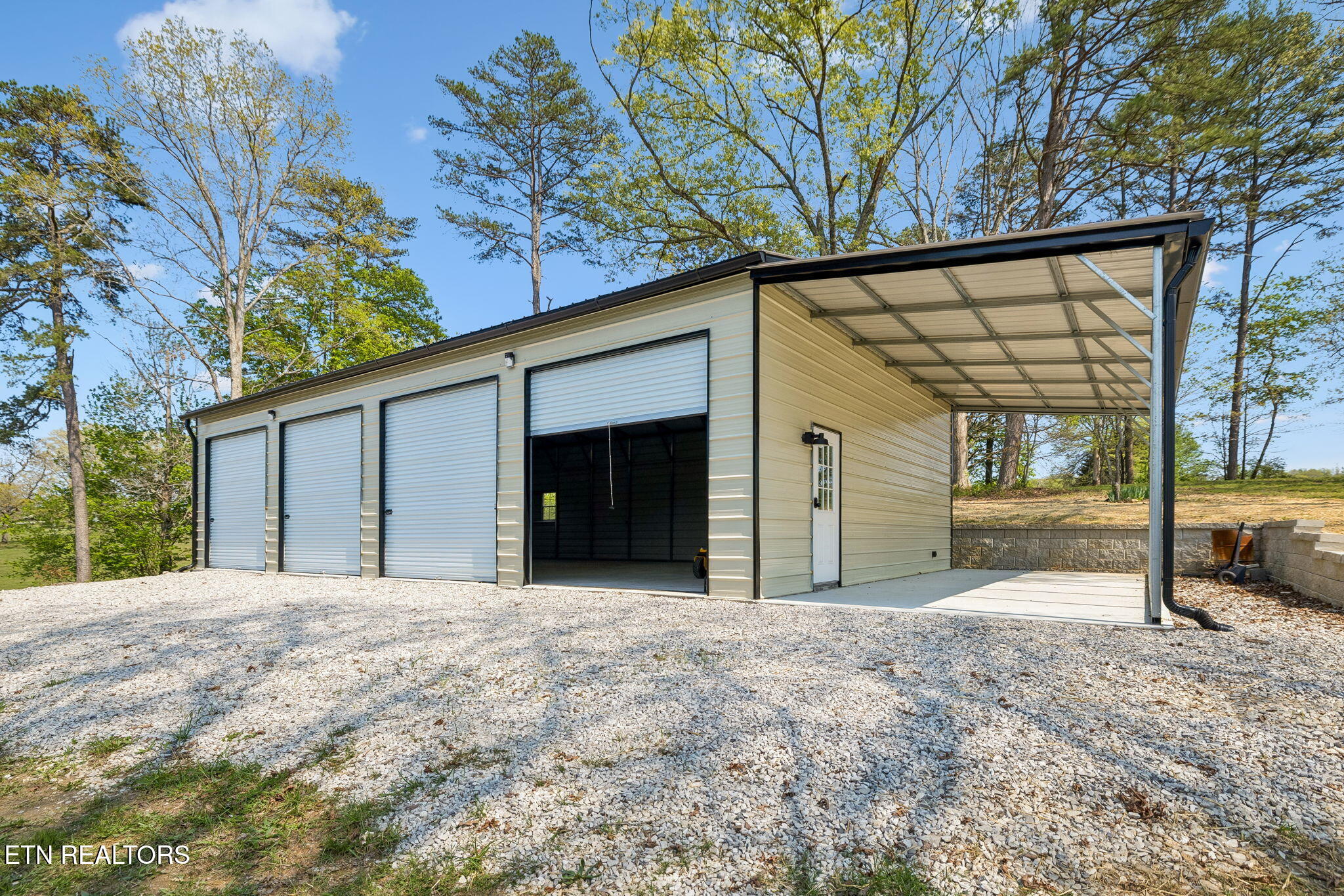 1050 Lawnville Road Kingston TN 37763