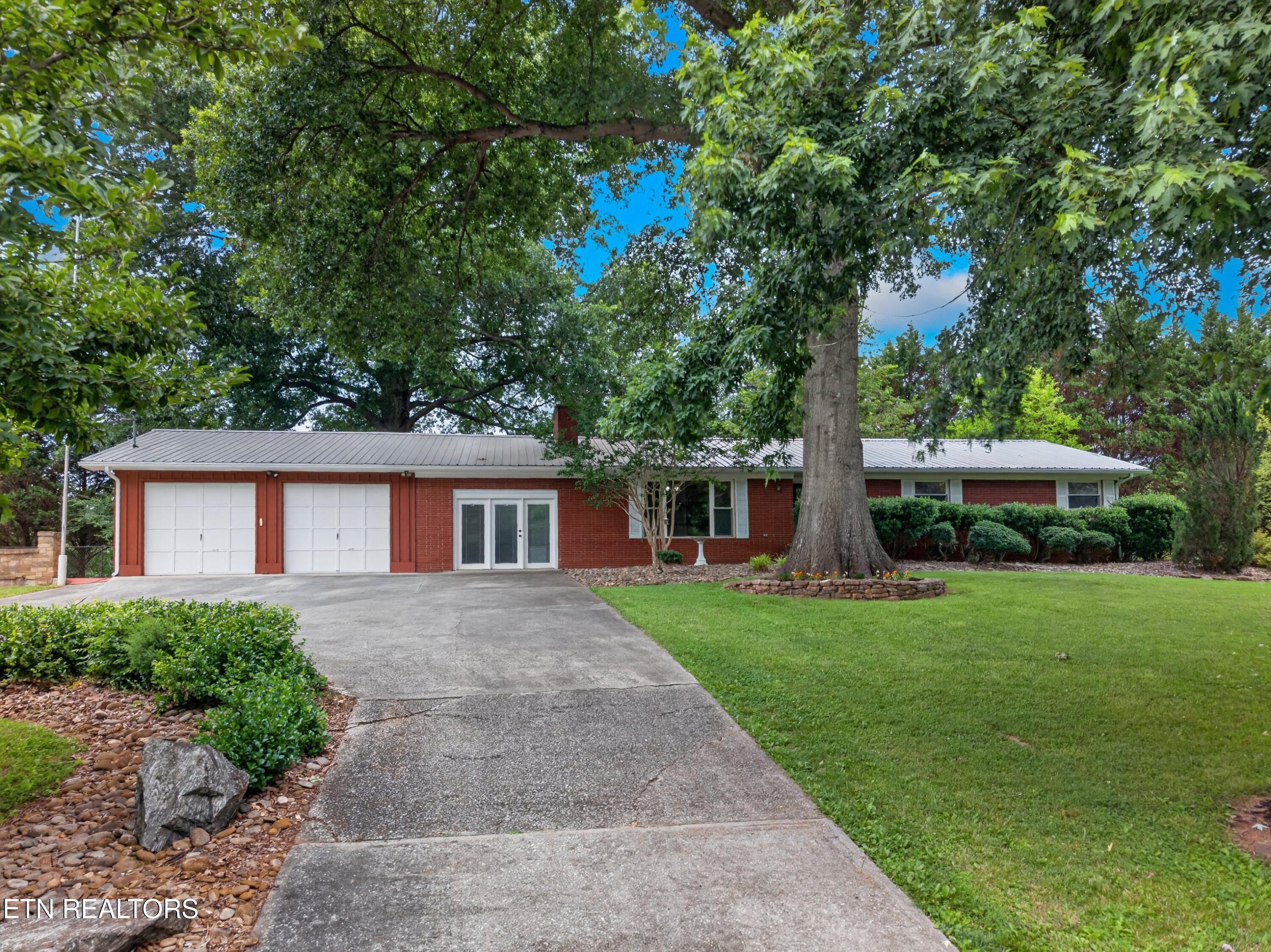 1326 Golf Course Road Newport TN 37821