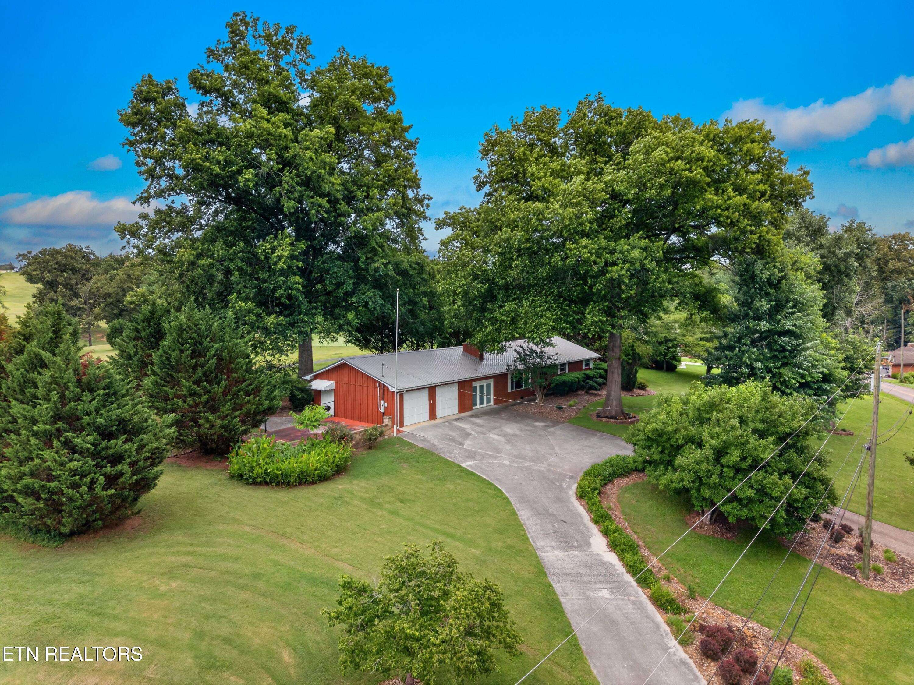 1326 Golf Course Road Newport TN 37821