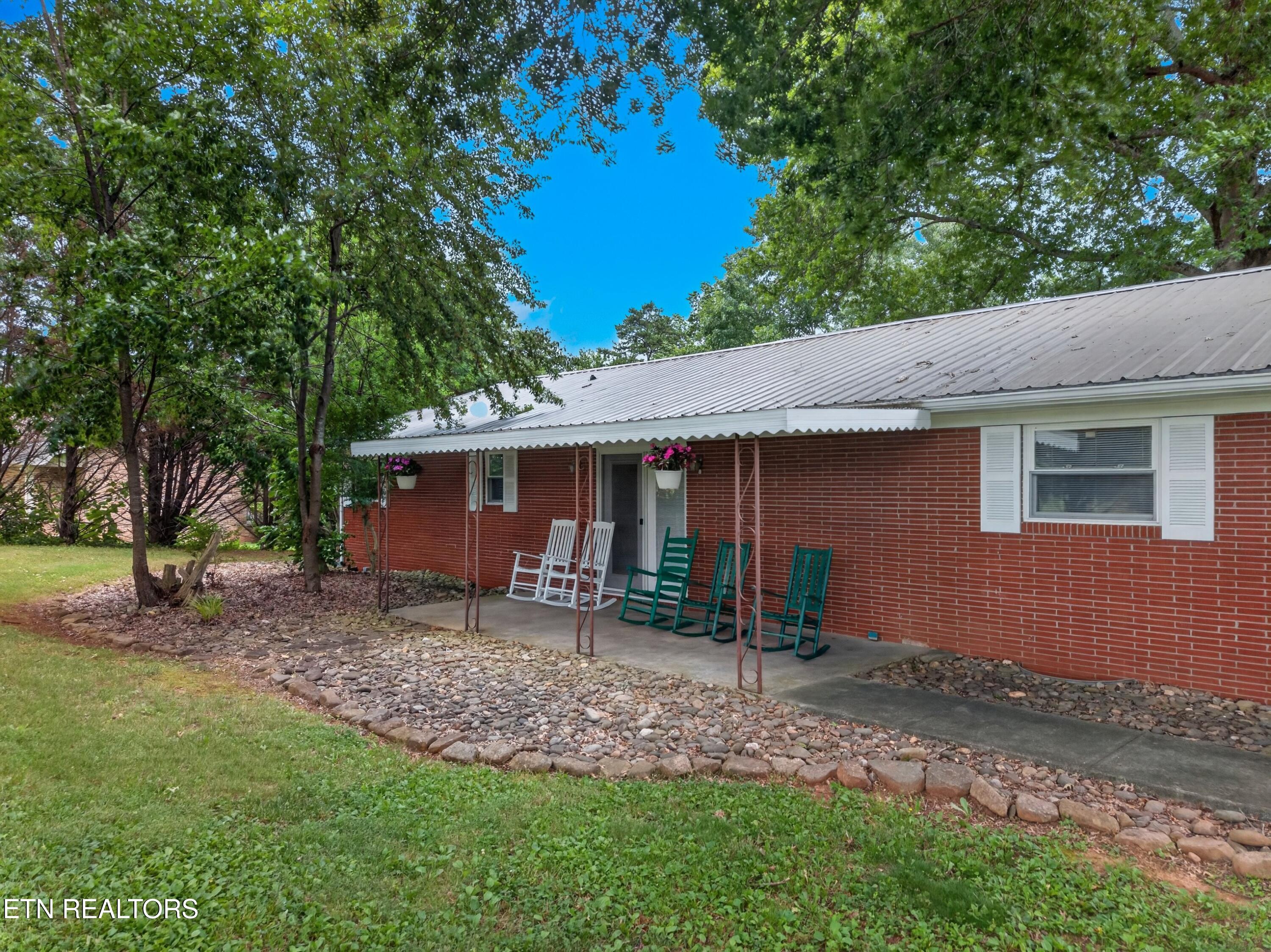 1326 Golf Course Road Newport TN 37821