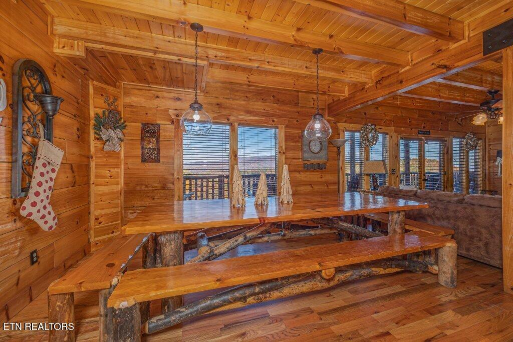 922 Black Bear Cub Way Sevierville TN 37862