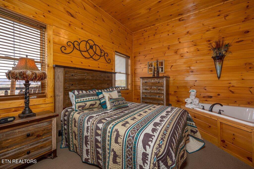 922 Black Bear Cub Way Sevierville TN 37862