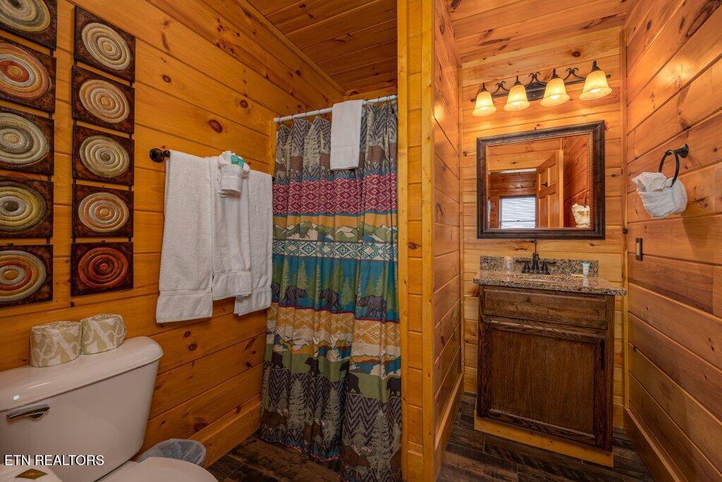 922 Black Bear Cub Way Sevierville TN 37862